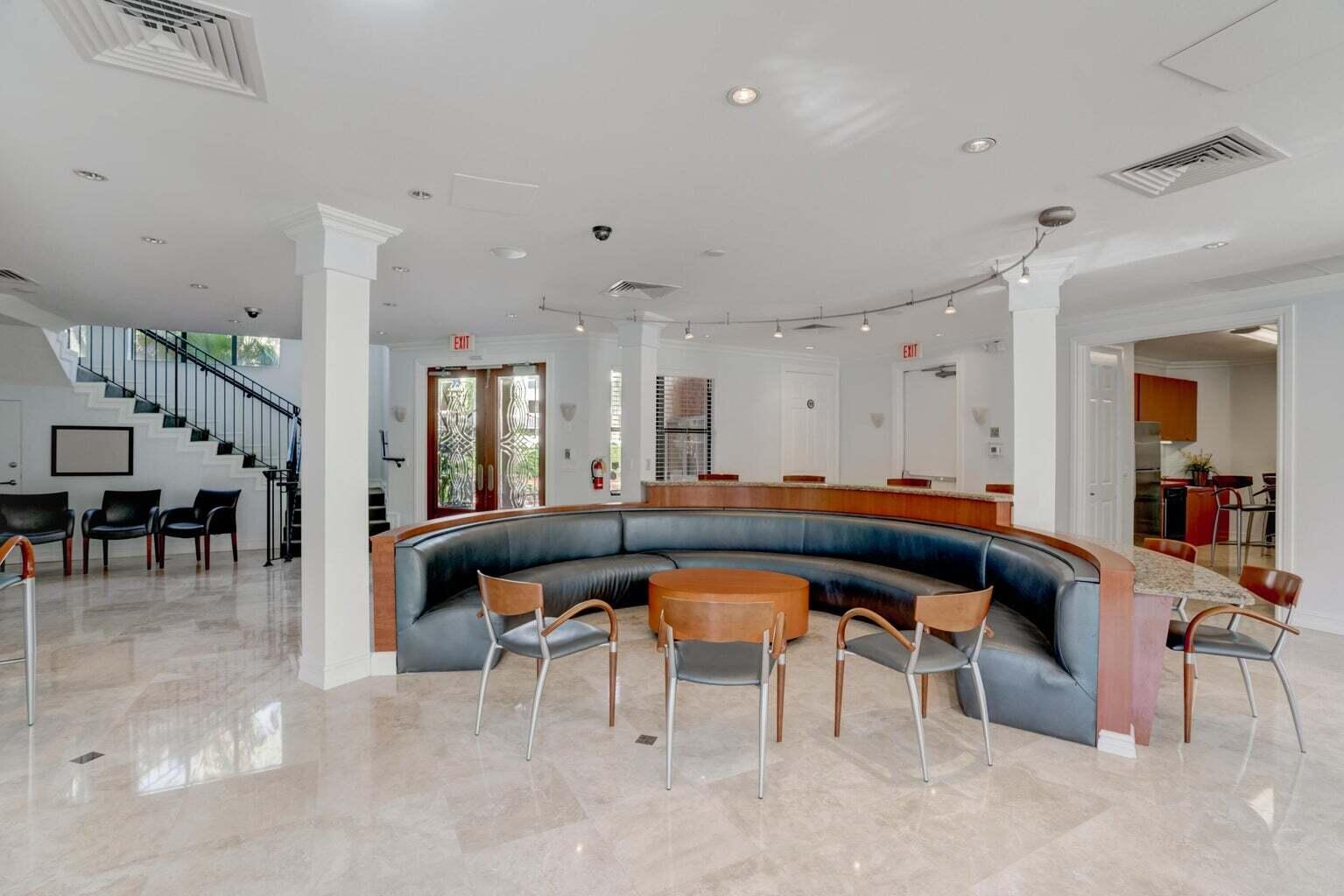 100 Uno Lago Drive 402