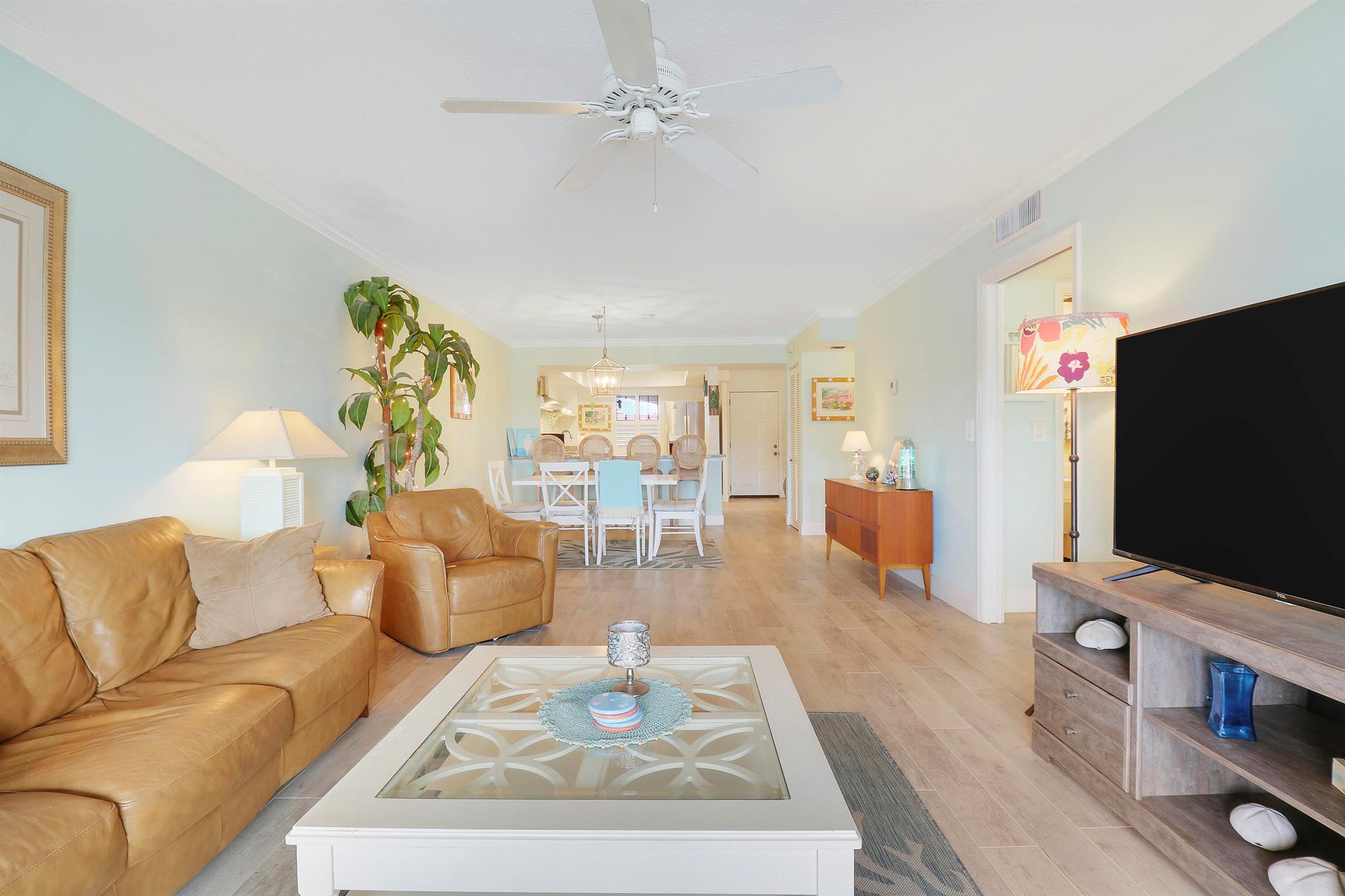 309 Lake Circle 203