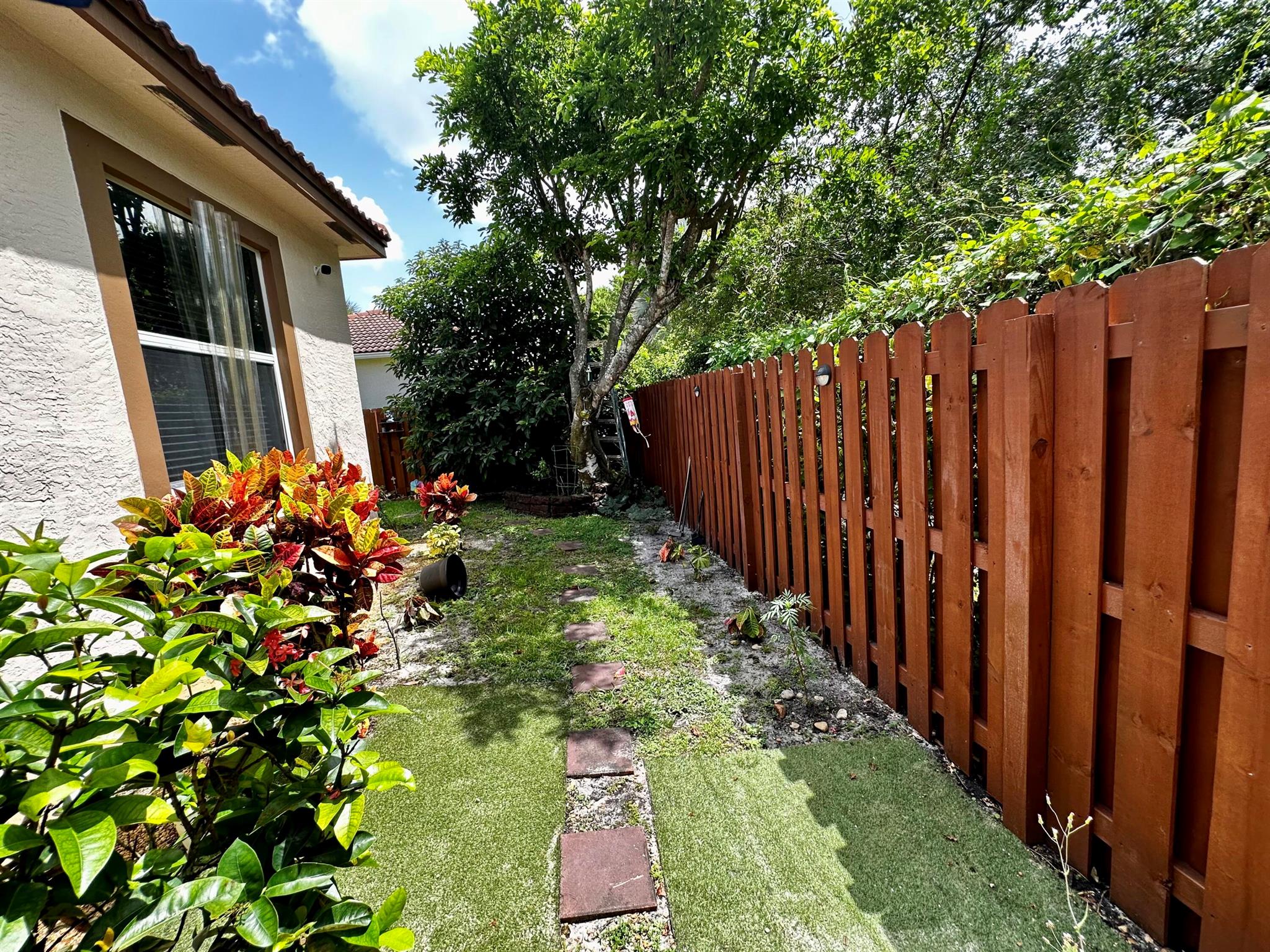 1789 Pierside Circle