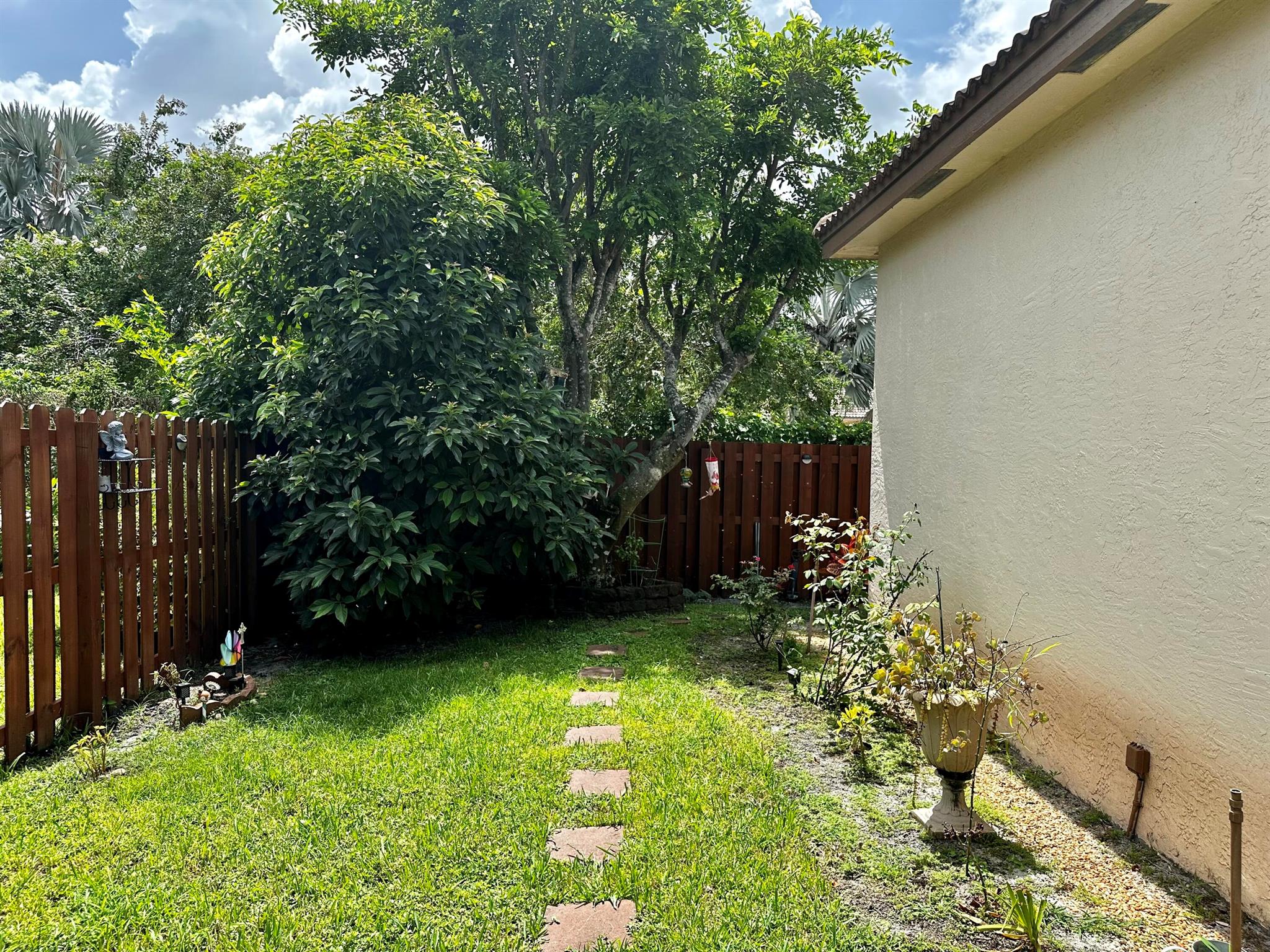 1789 Pierside Circle