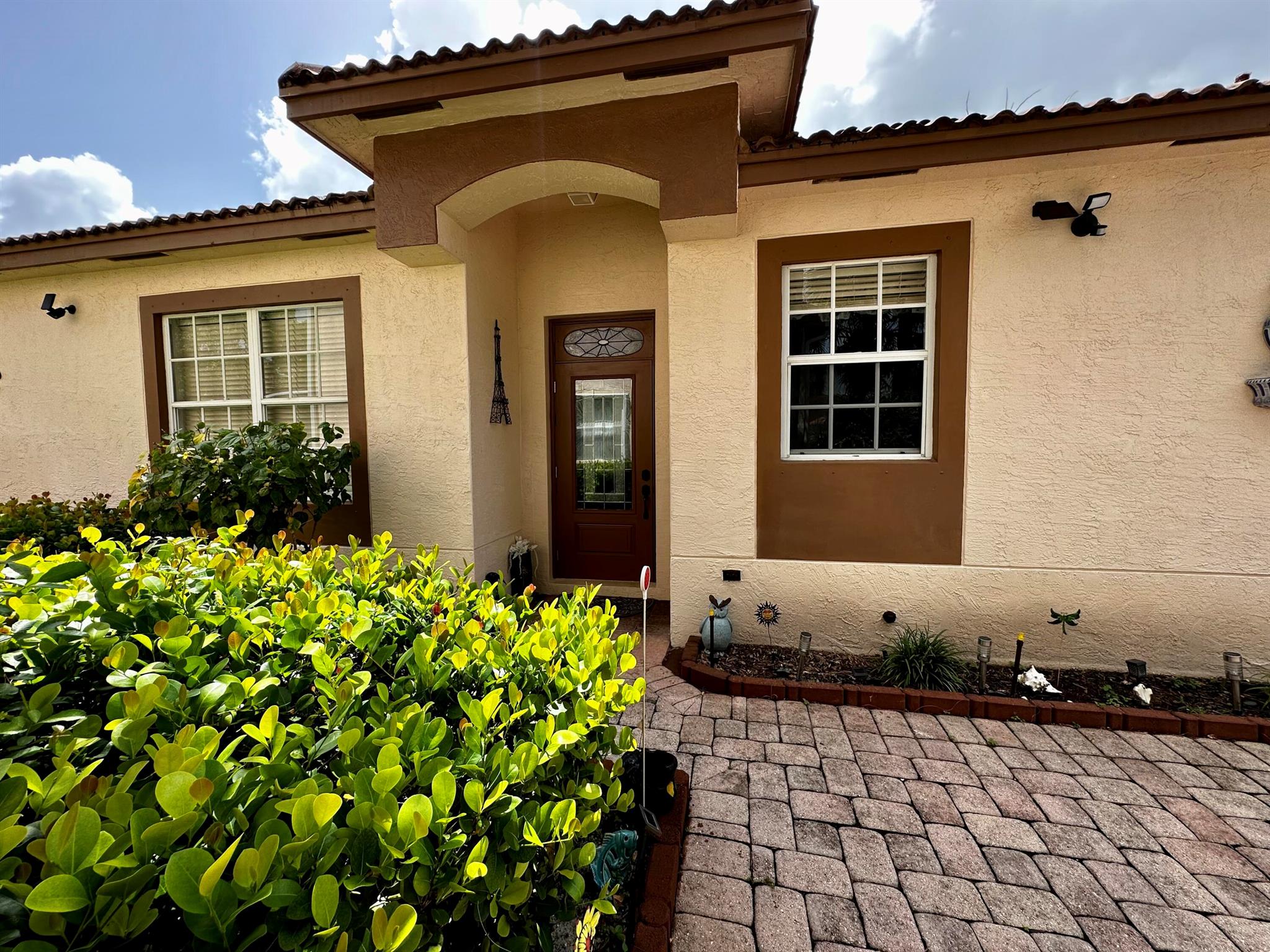 1789 Pierside Circle