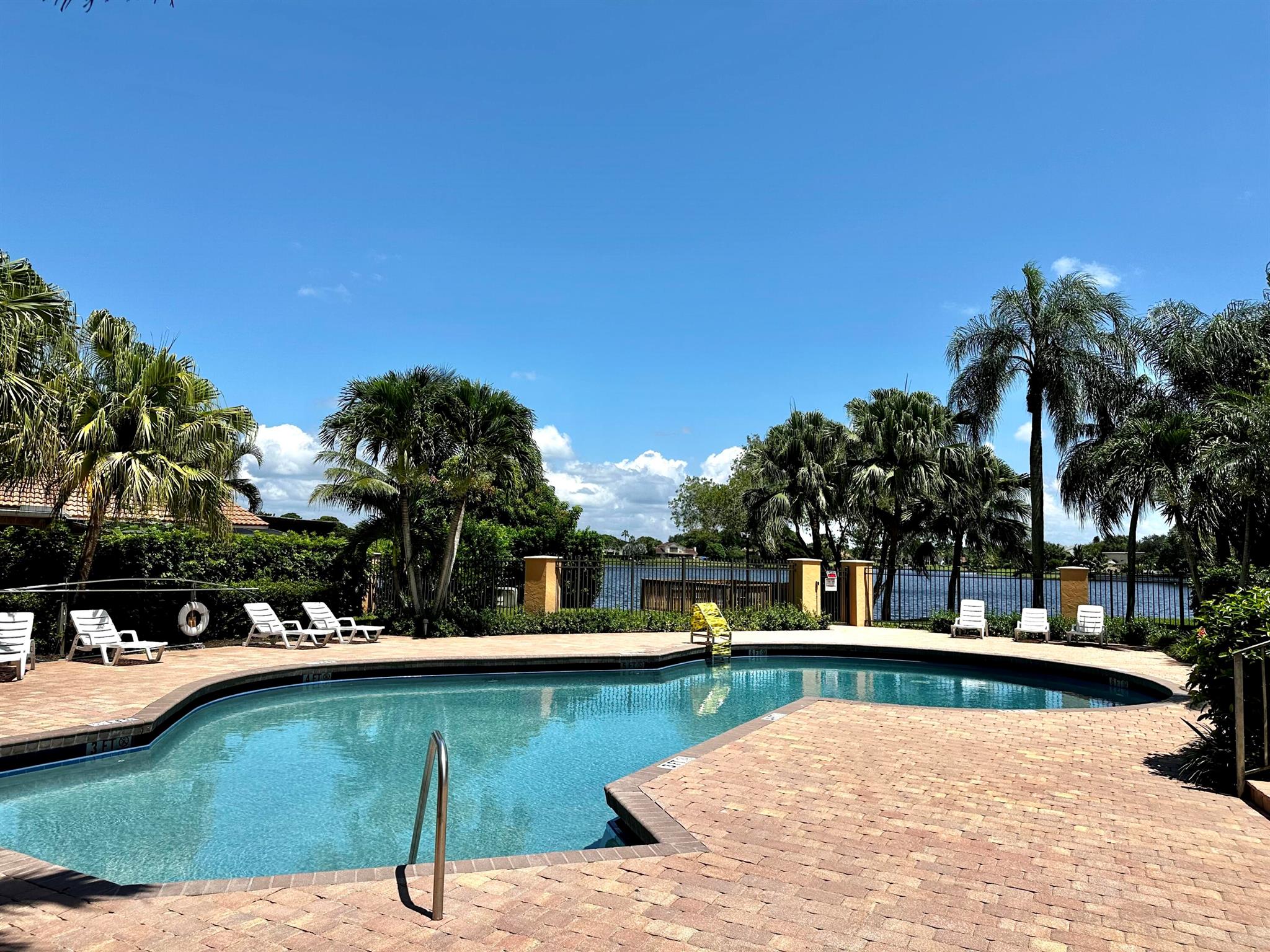 1789 Pierside Circle