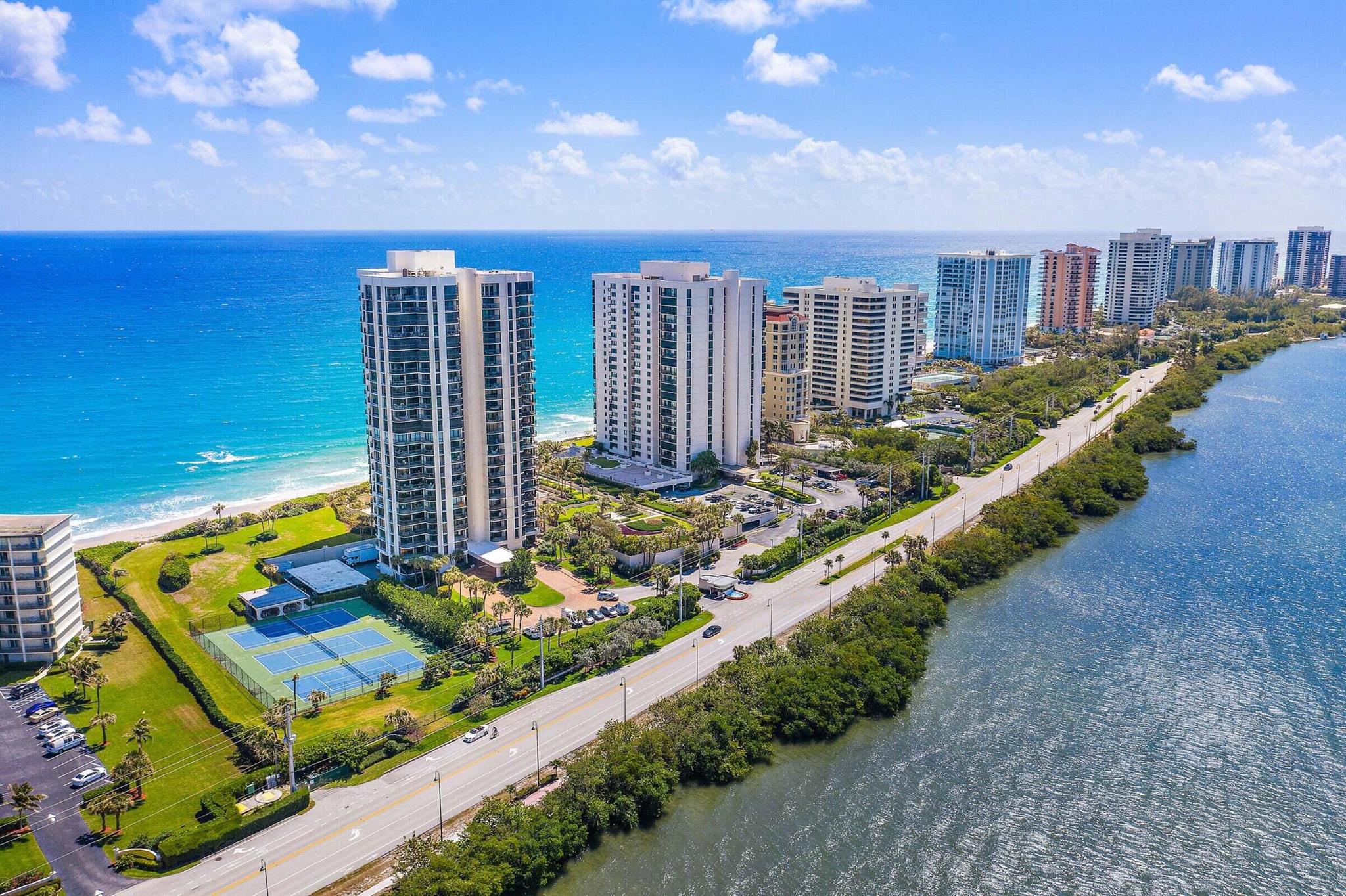 5380 N Ocean Drive 8a