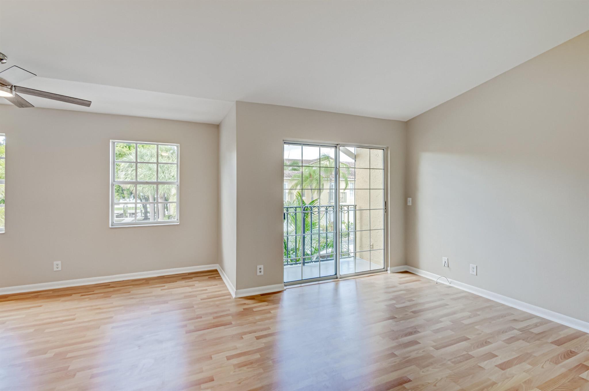 1140 Lake Shore Drive 105