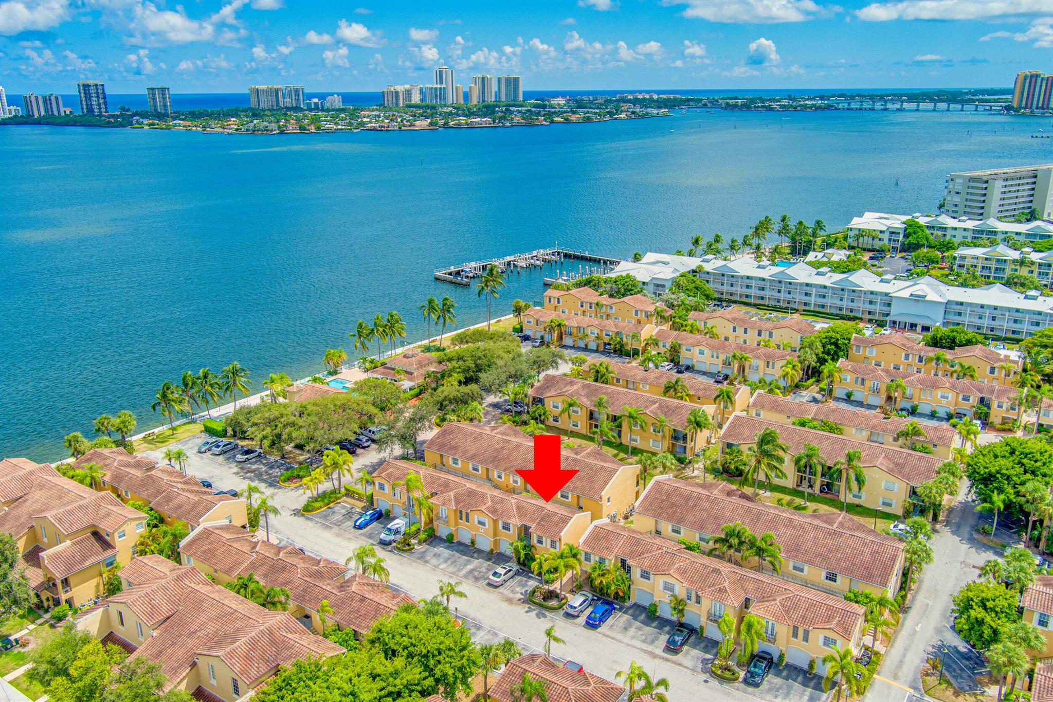 1140 Lake Shore Drive 105