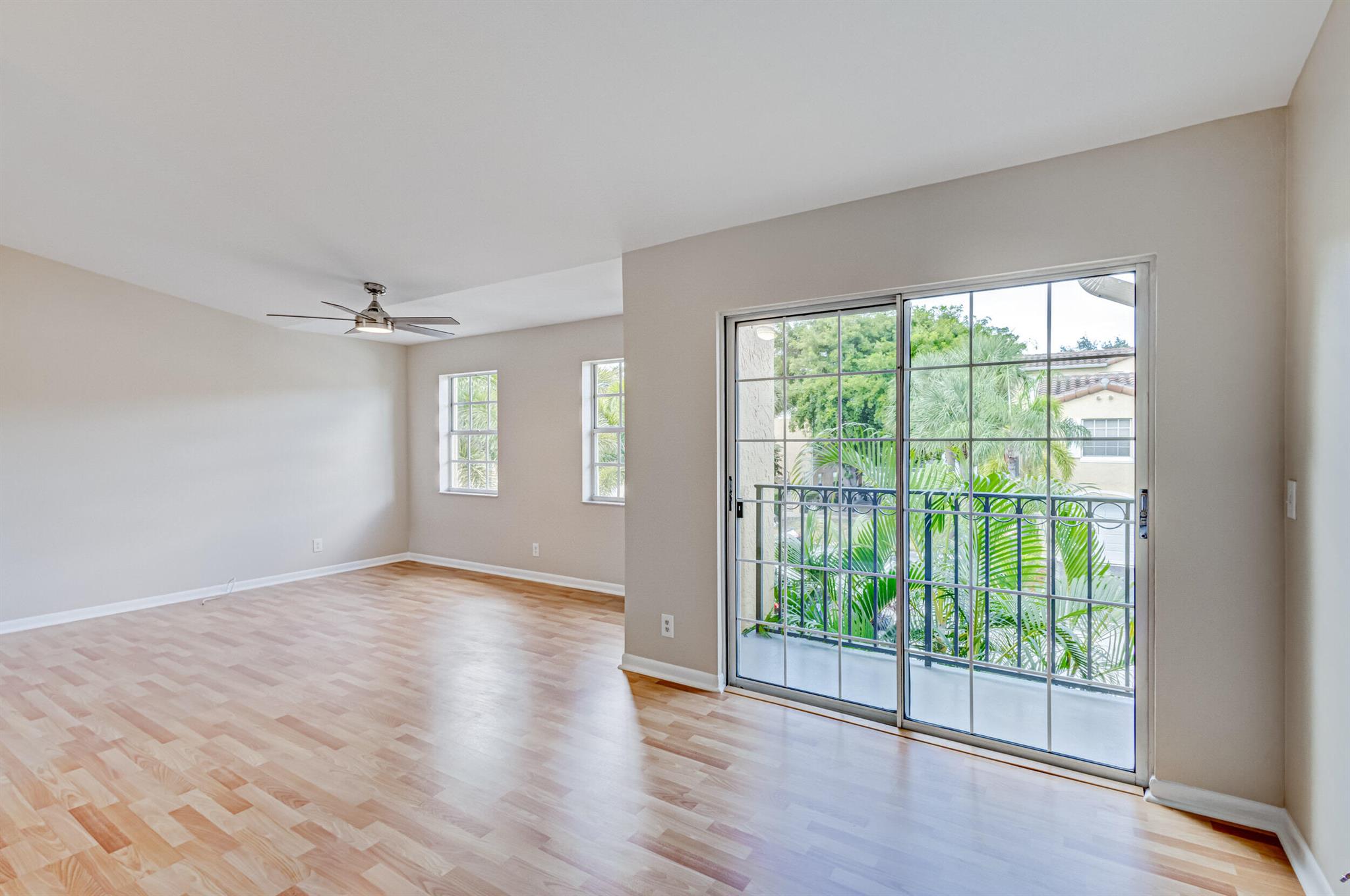 1140 Lake Shore Drive 105