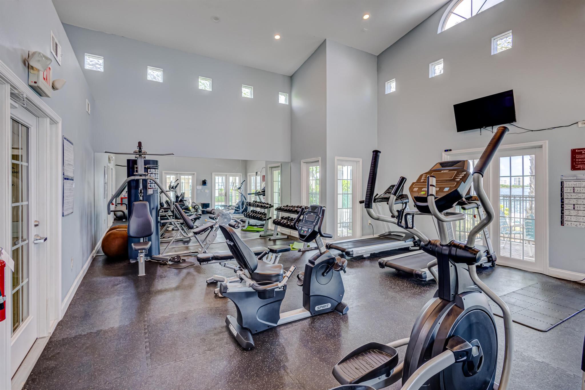 1140 Lake Shore Drive 105
