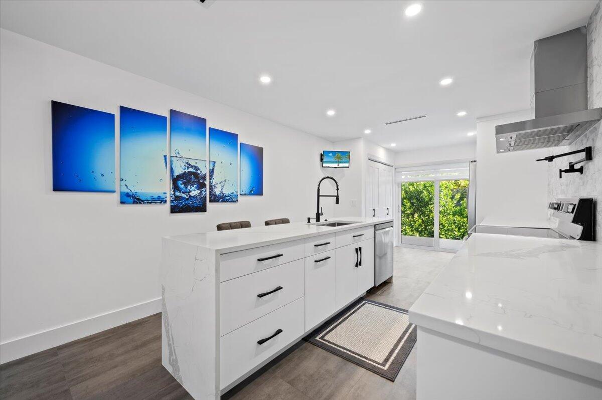 2007 Cove Lane