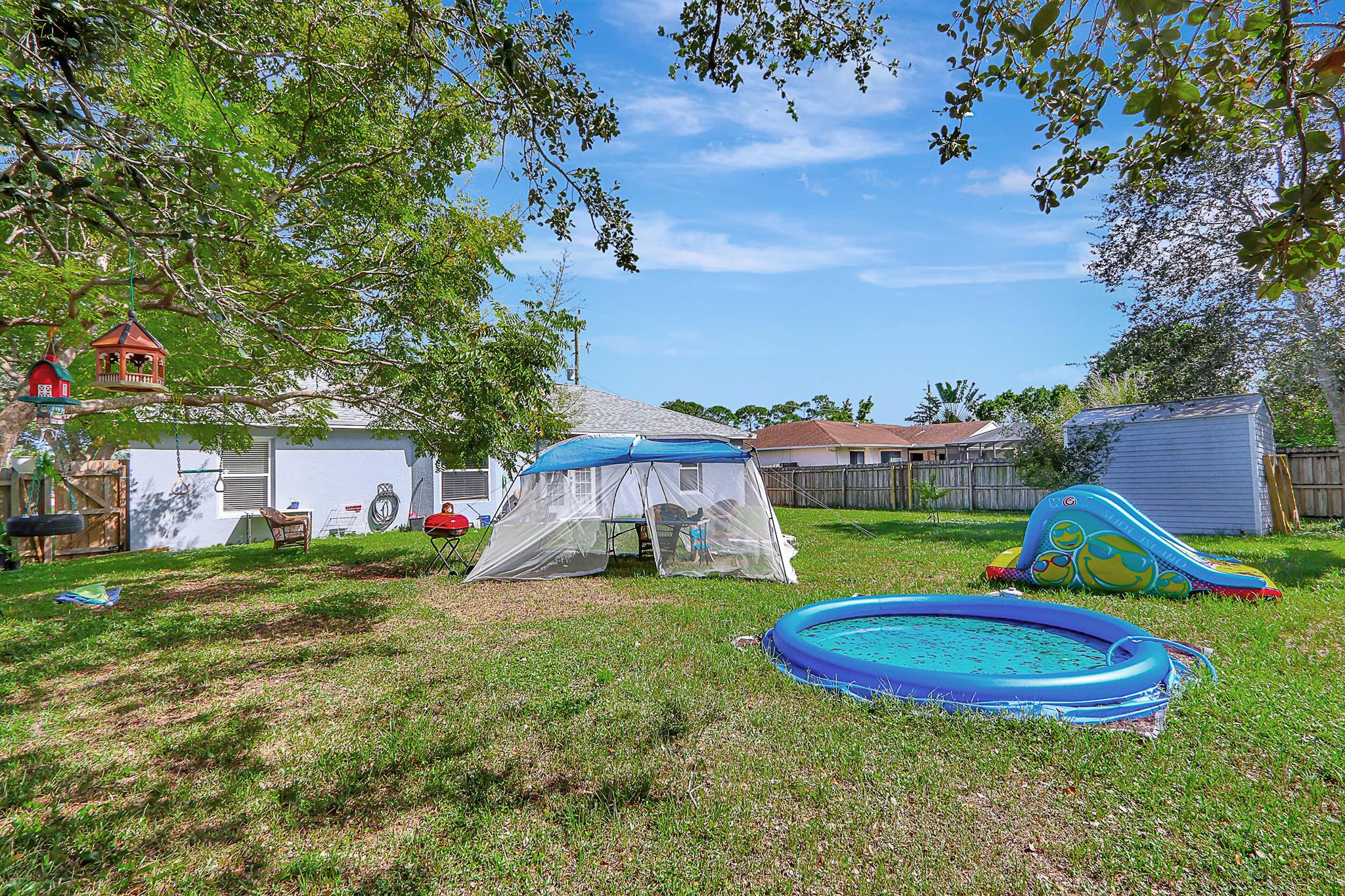 2326 SW Woodridge Street