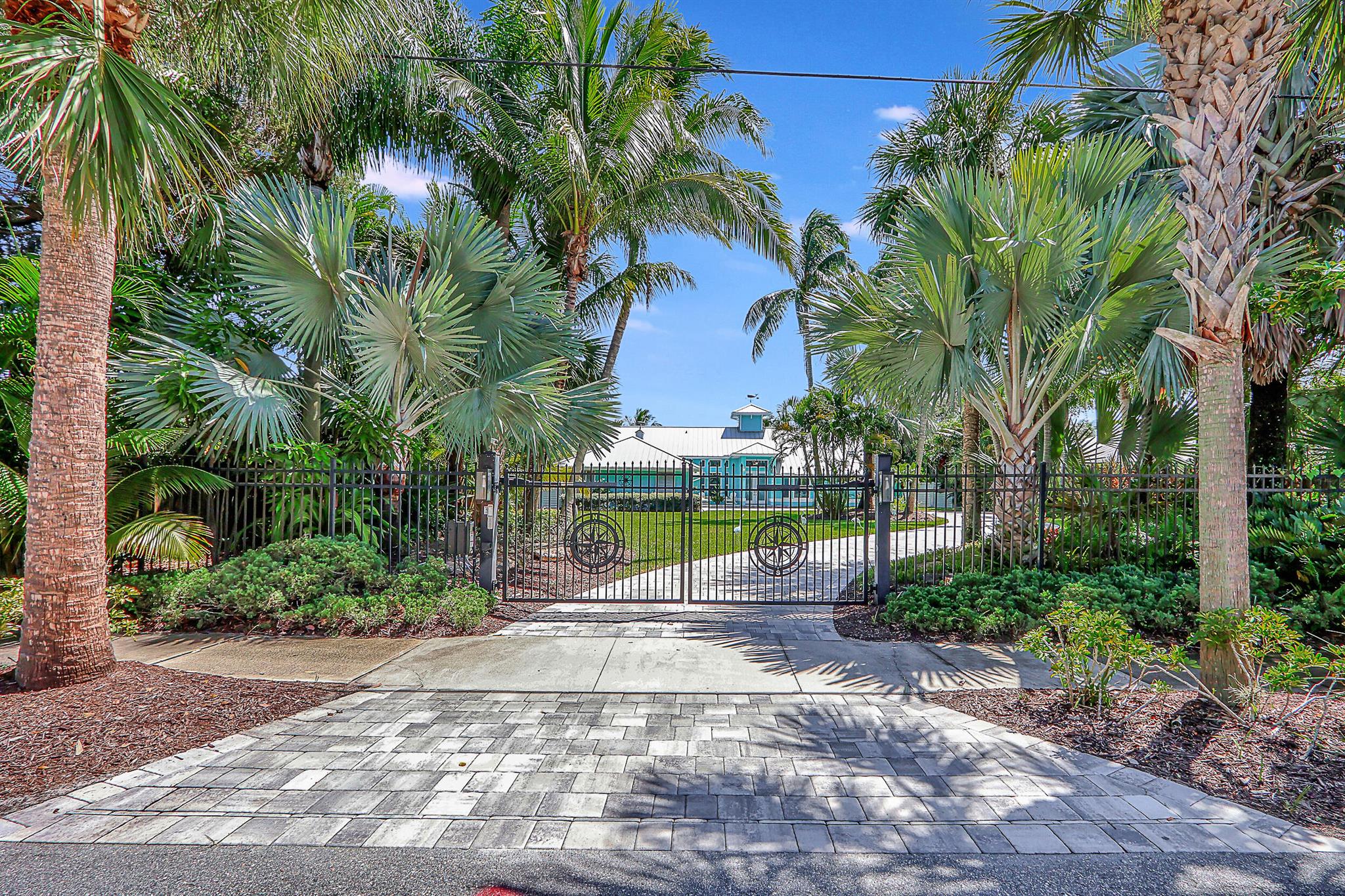 3659 SW Saint Lucie Shores Drive
