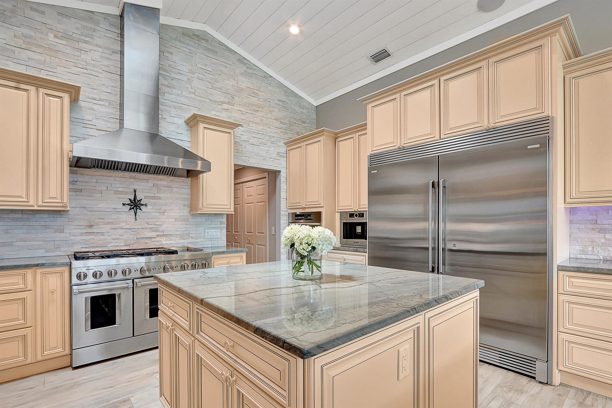 3659 SW Saint Lucie Shores Drive