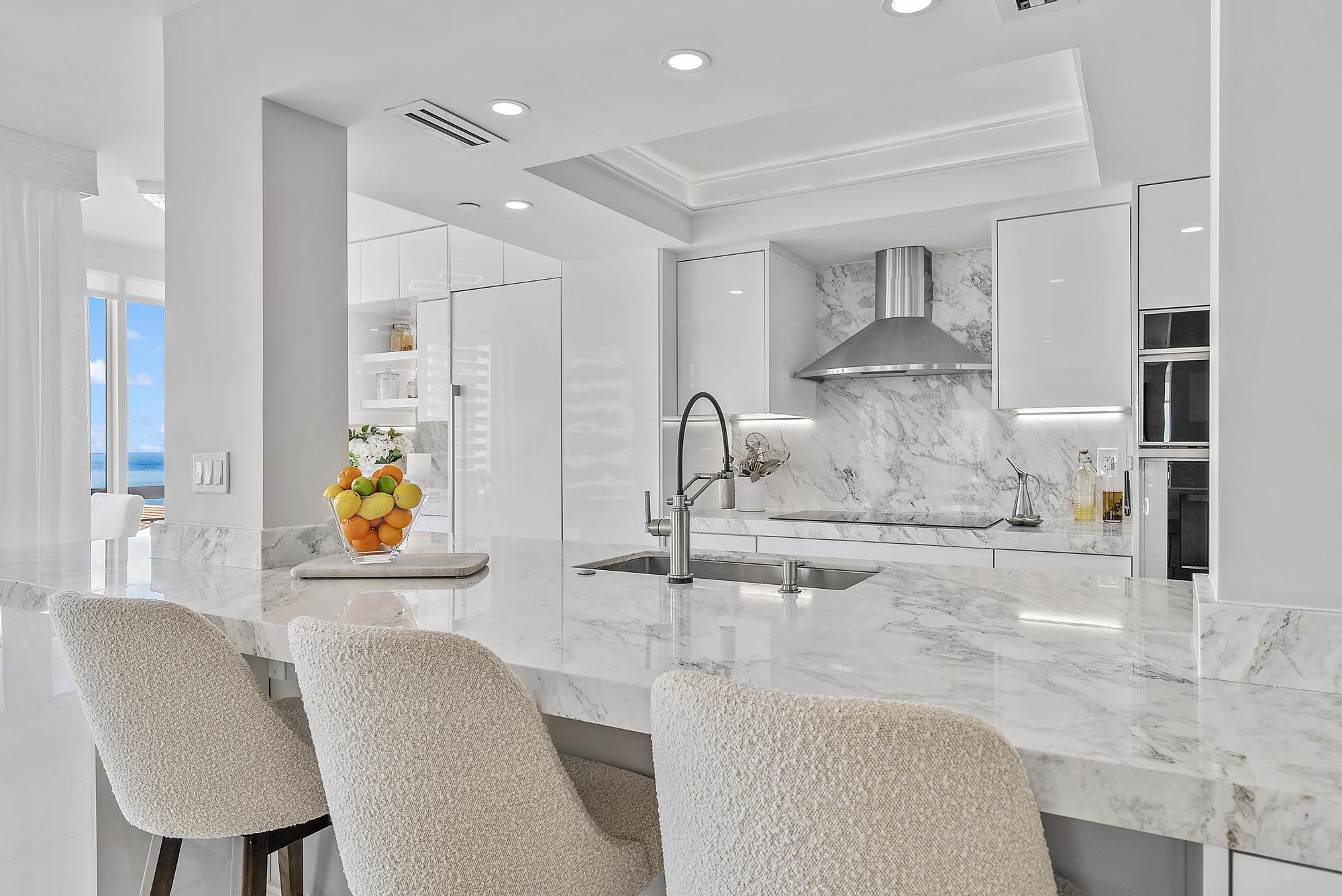 4000 N Ocean Drive 803