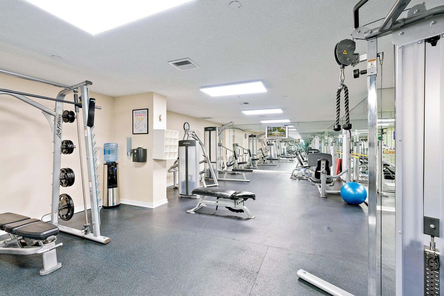 4000 N Ocean Drive 803