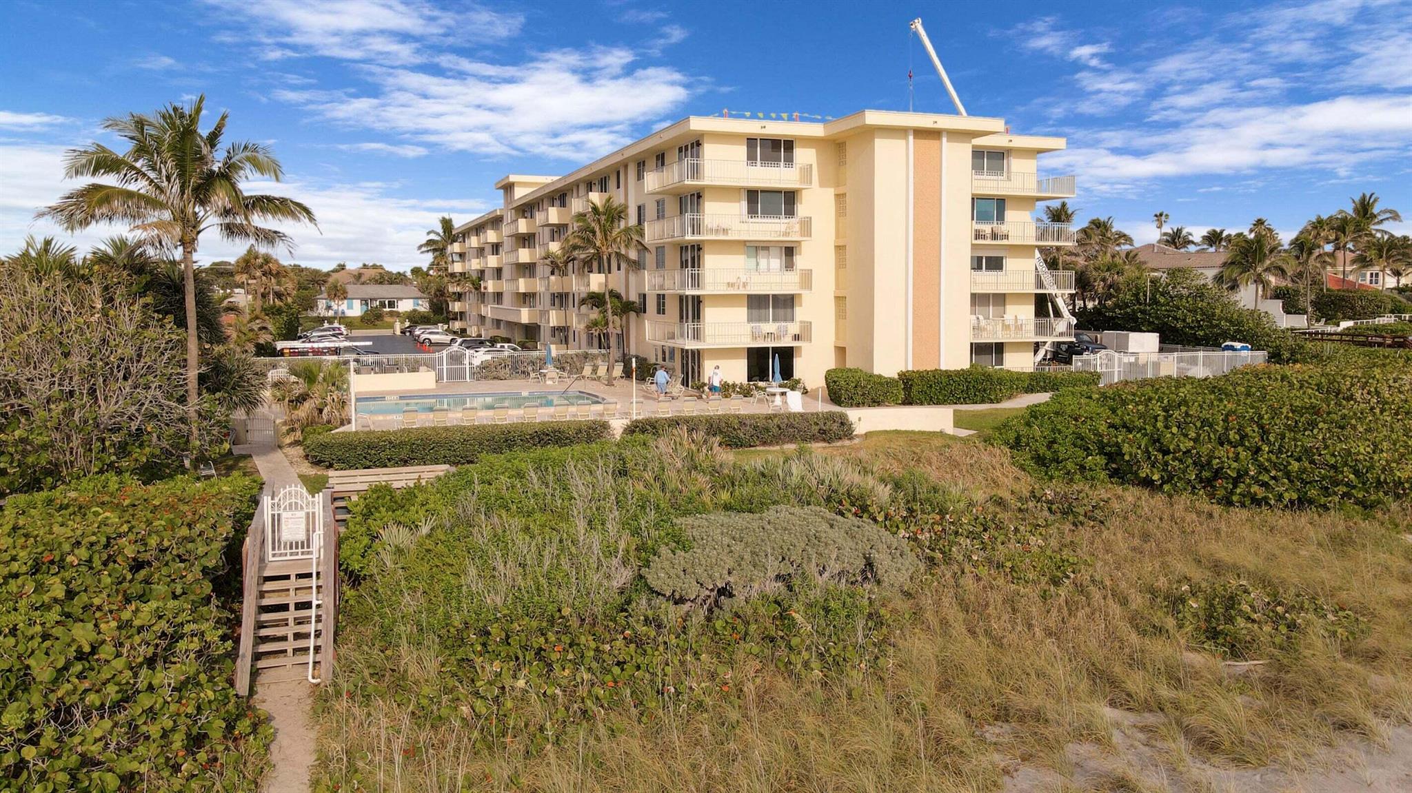 630 Ocean Drive 102