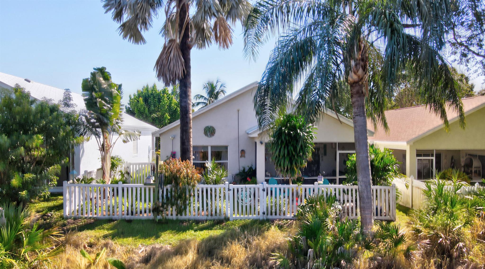8017 SE Sugar Pines Way