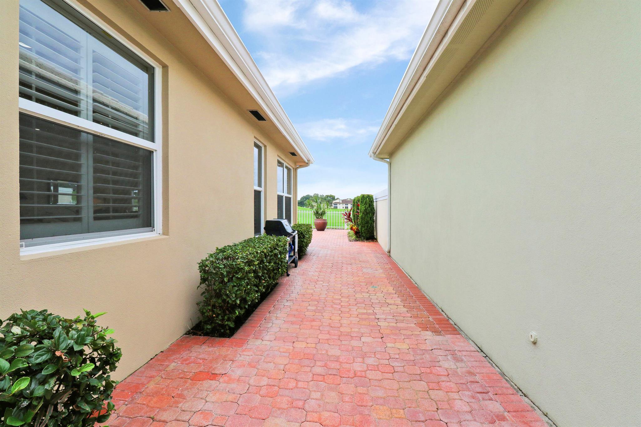 1065 Gator Trail