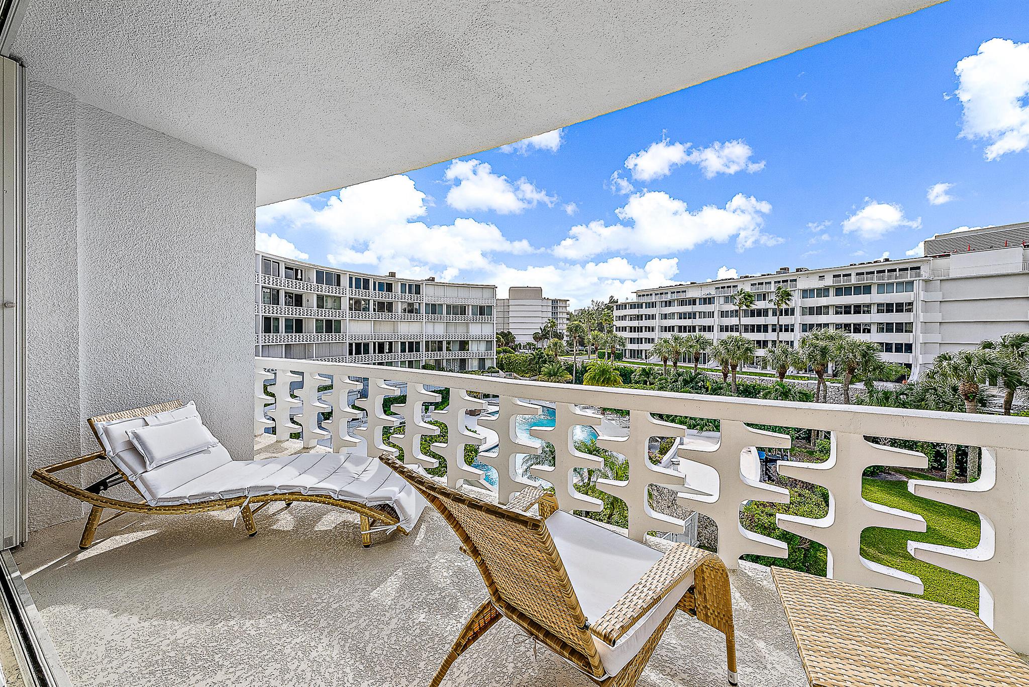 2760 S Ocean Boulevard 310