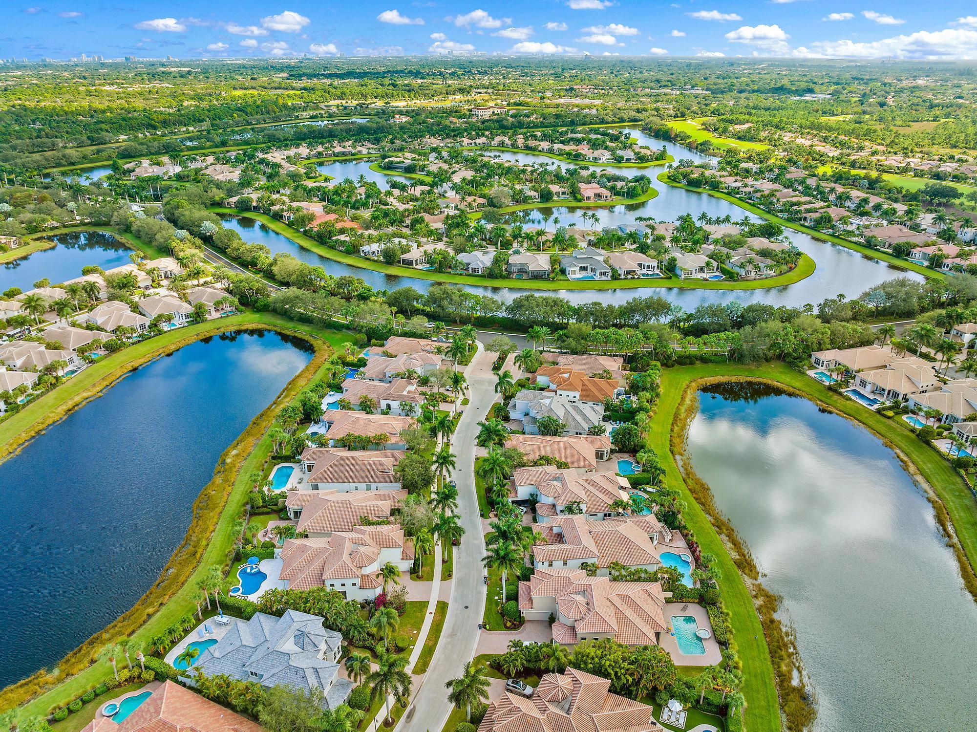 114 Siesta Way