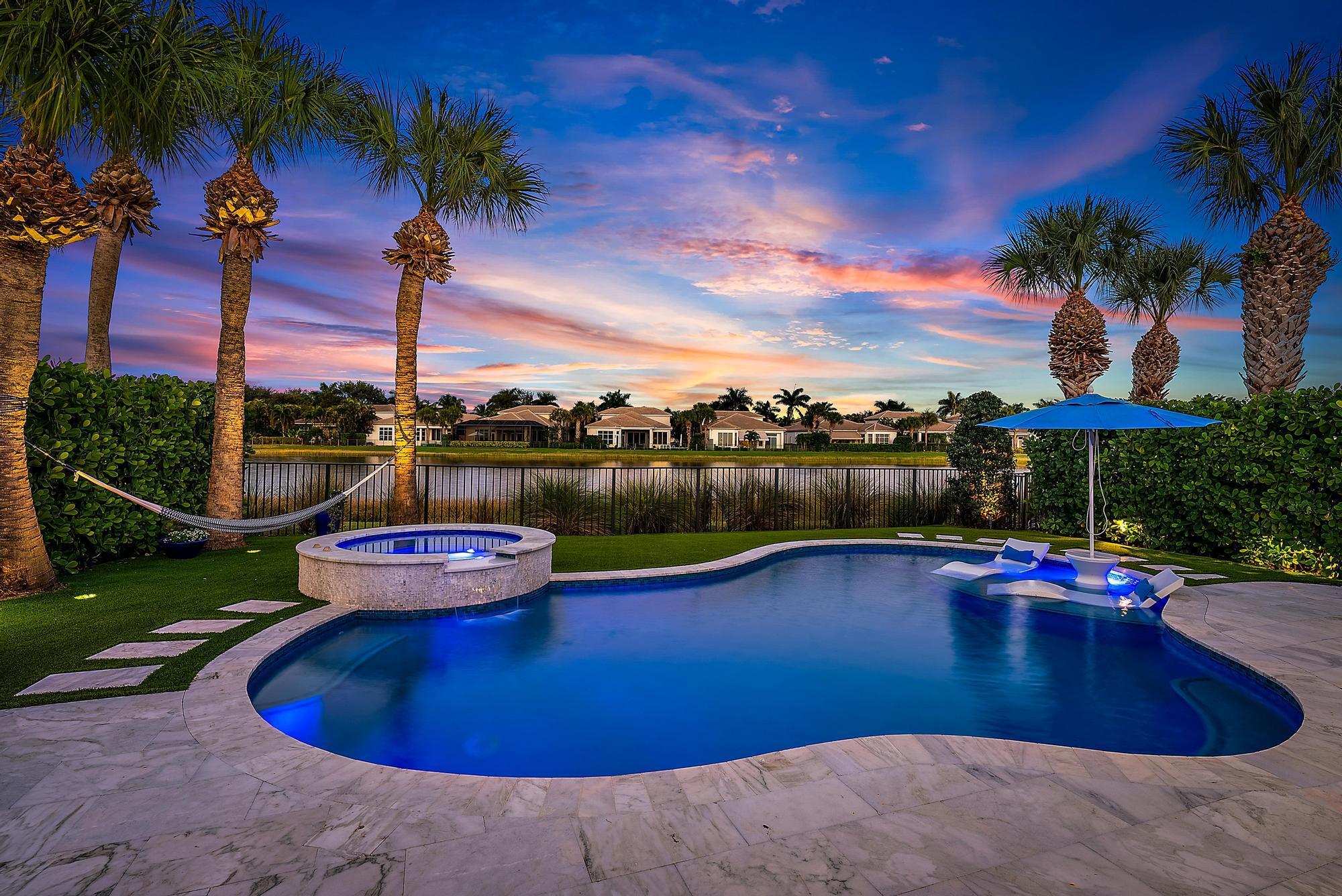 114 Siesta Way