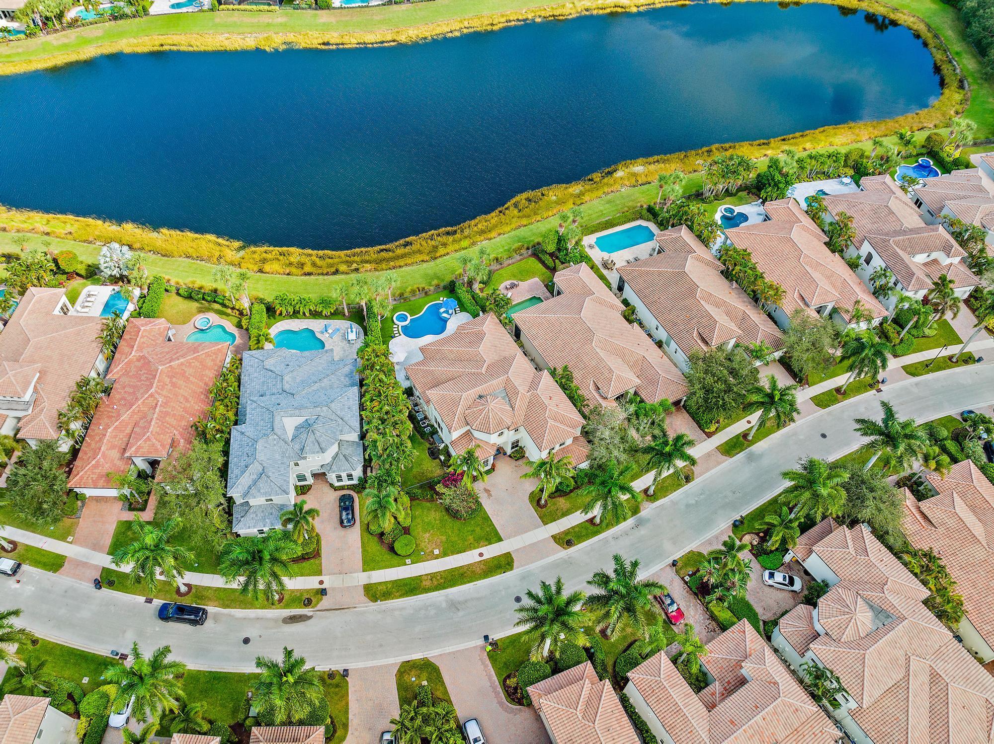 114 Siesta Way