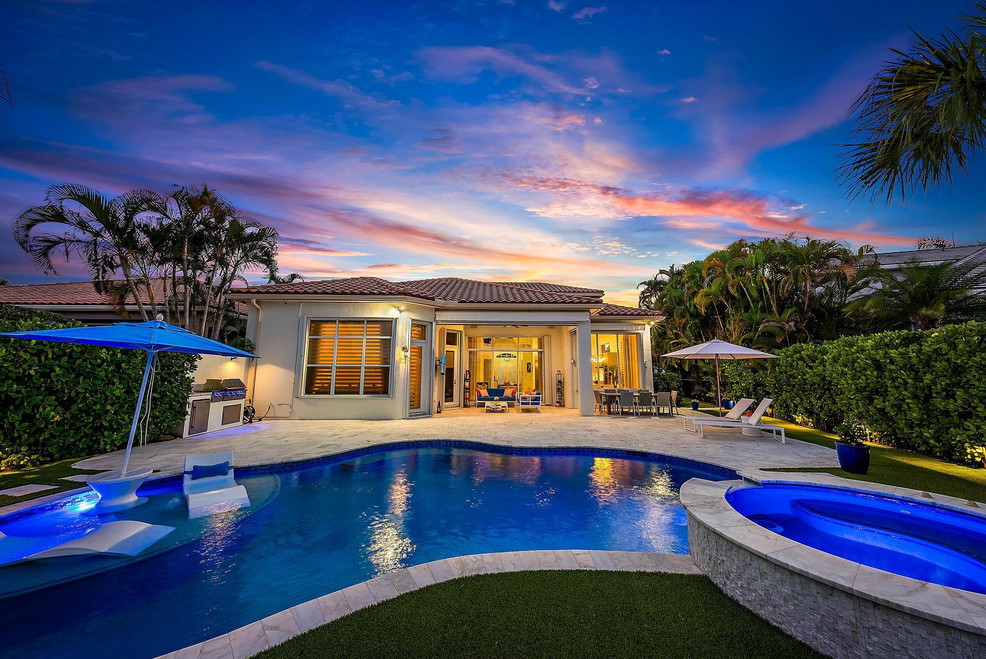 114 Siesta Way