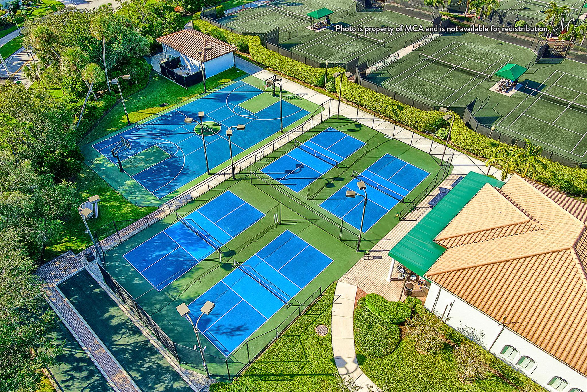 114 Siesta Way