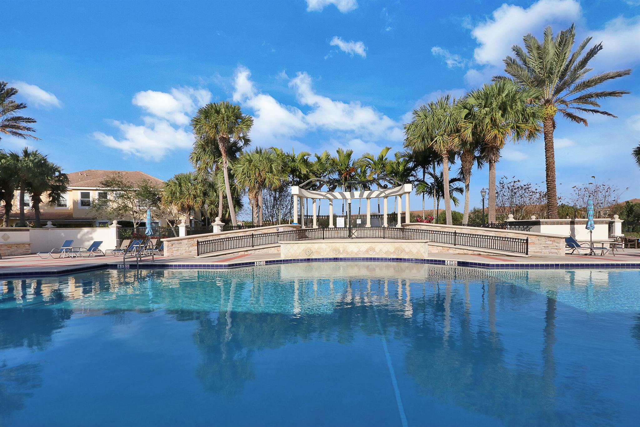 5024 Dulce Court