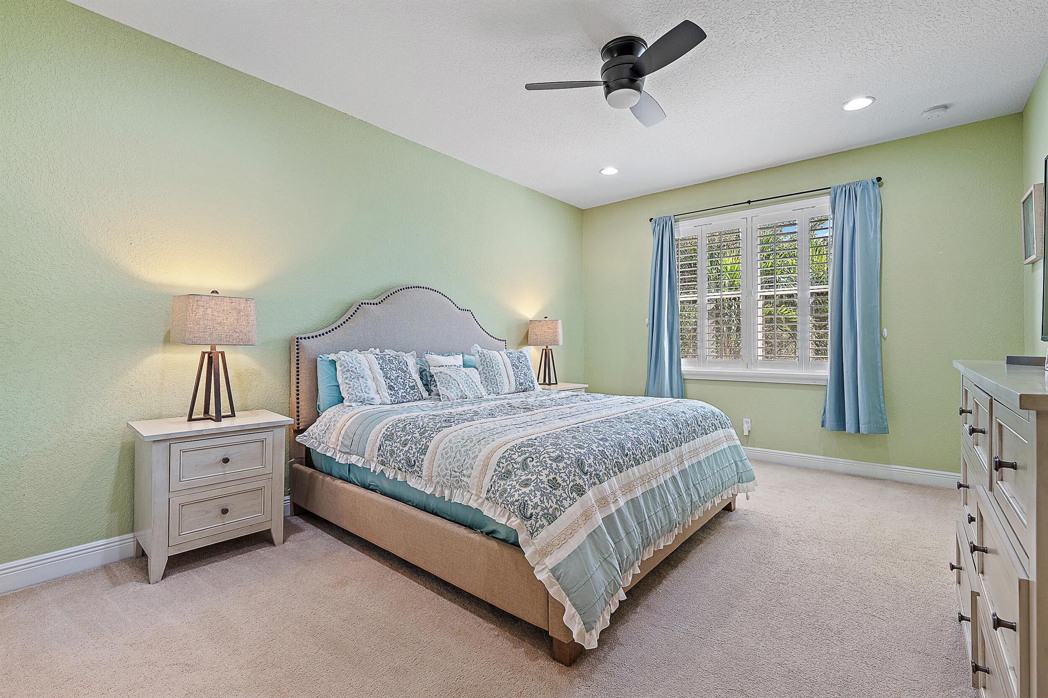 5024 Dulce Court