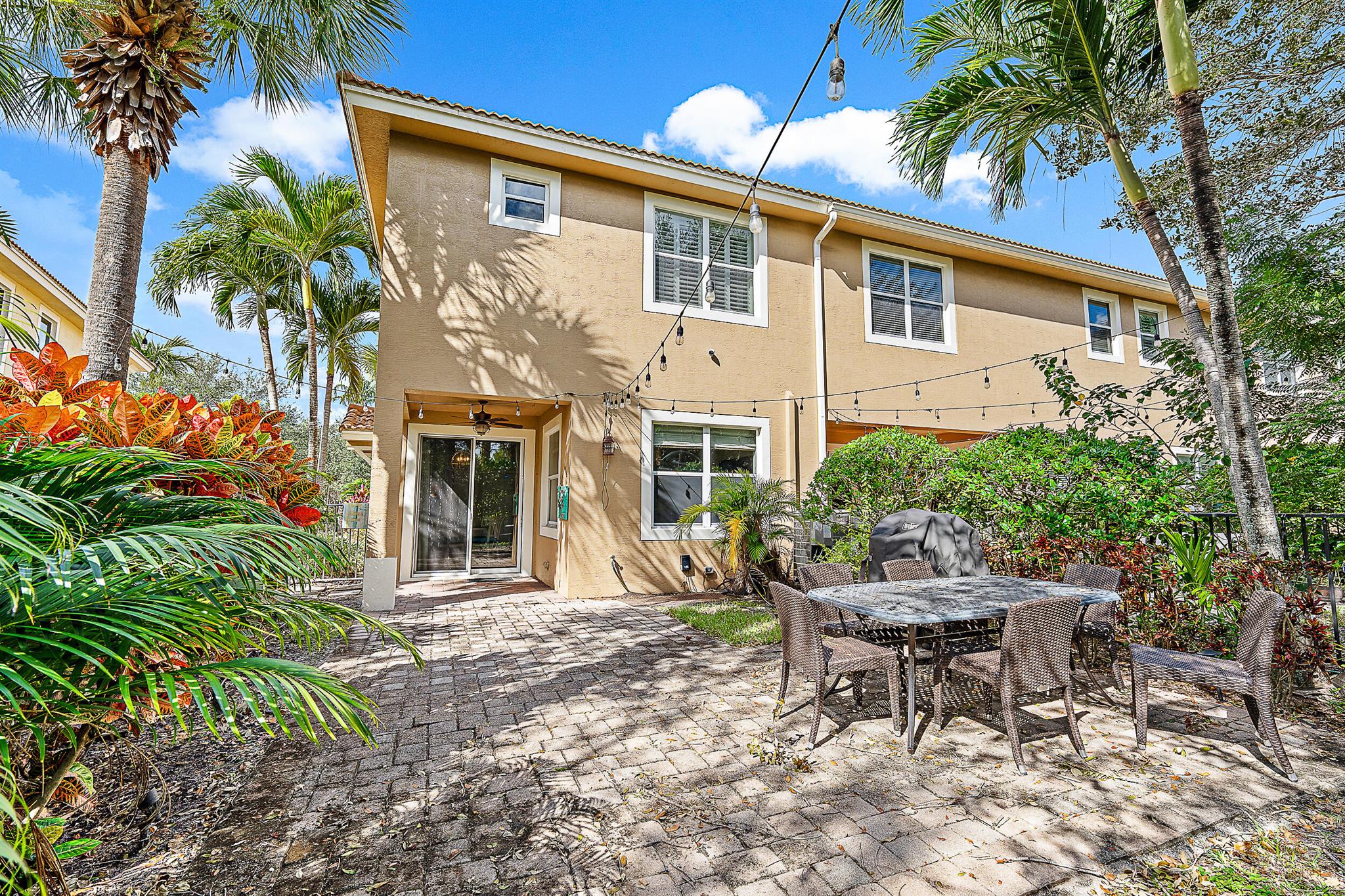 5024 Dulce Court