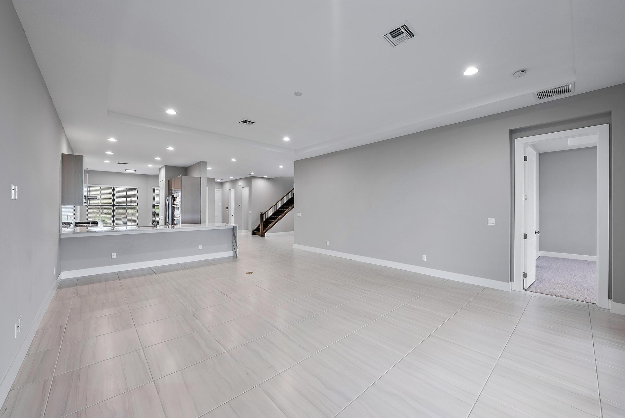 13659 Artisan Circle