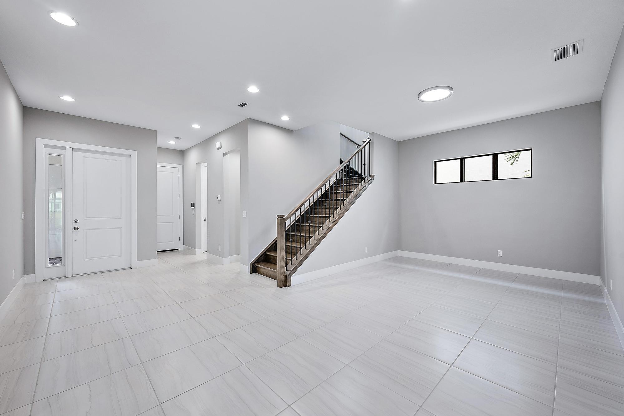 13659 Artisan Circle