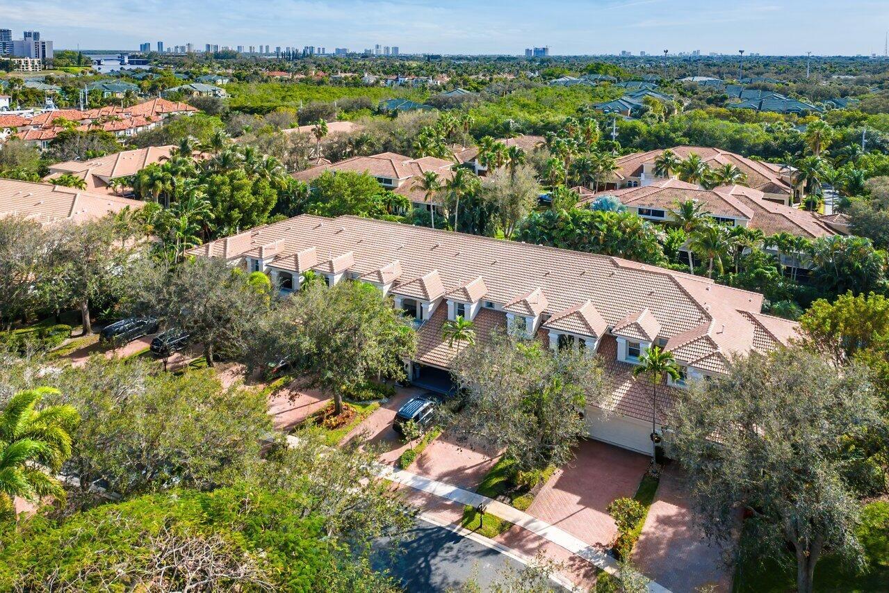 742 Cable Beach Lane