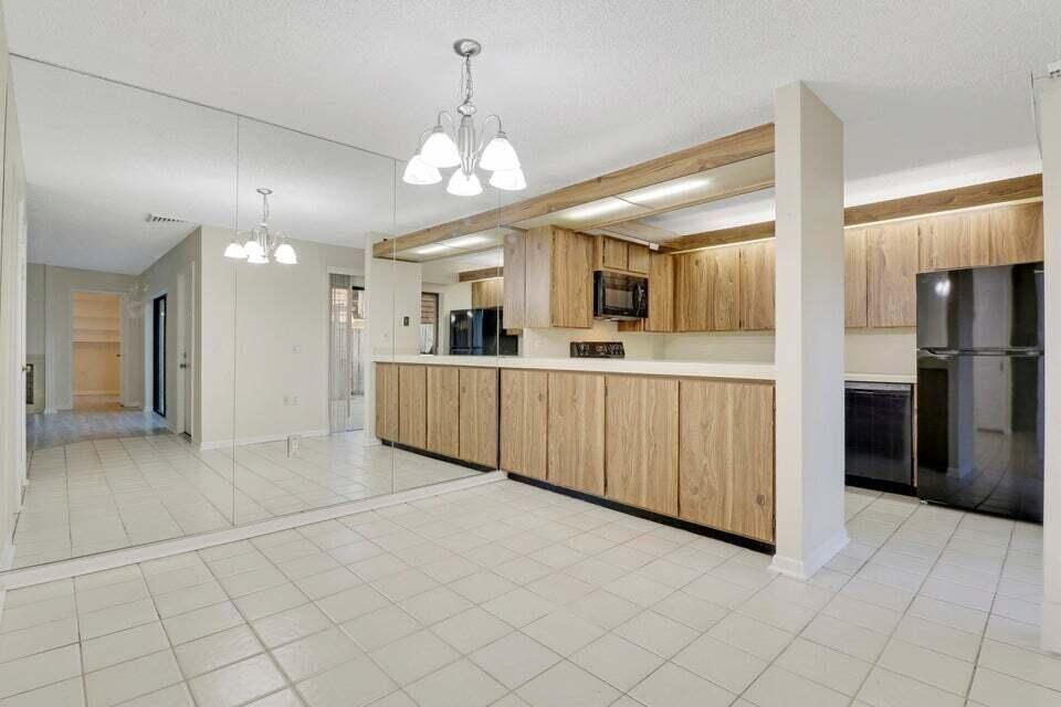 1304 13th Lane