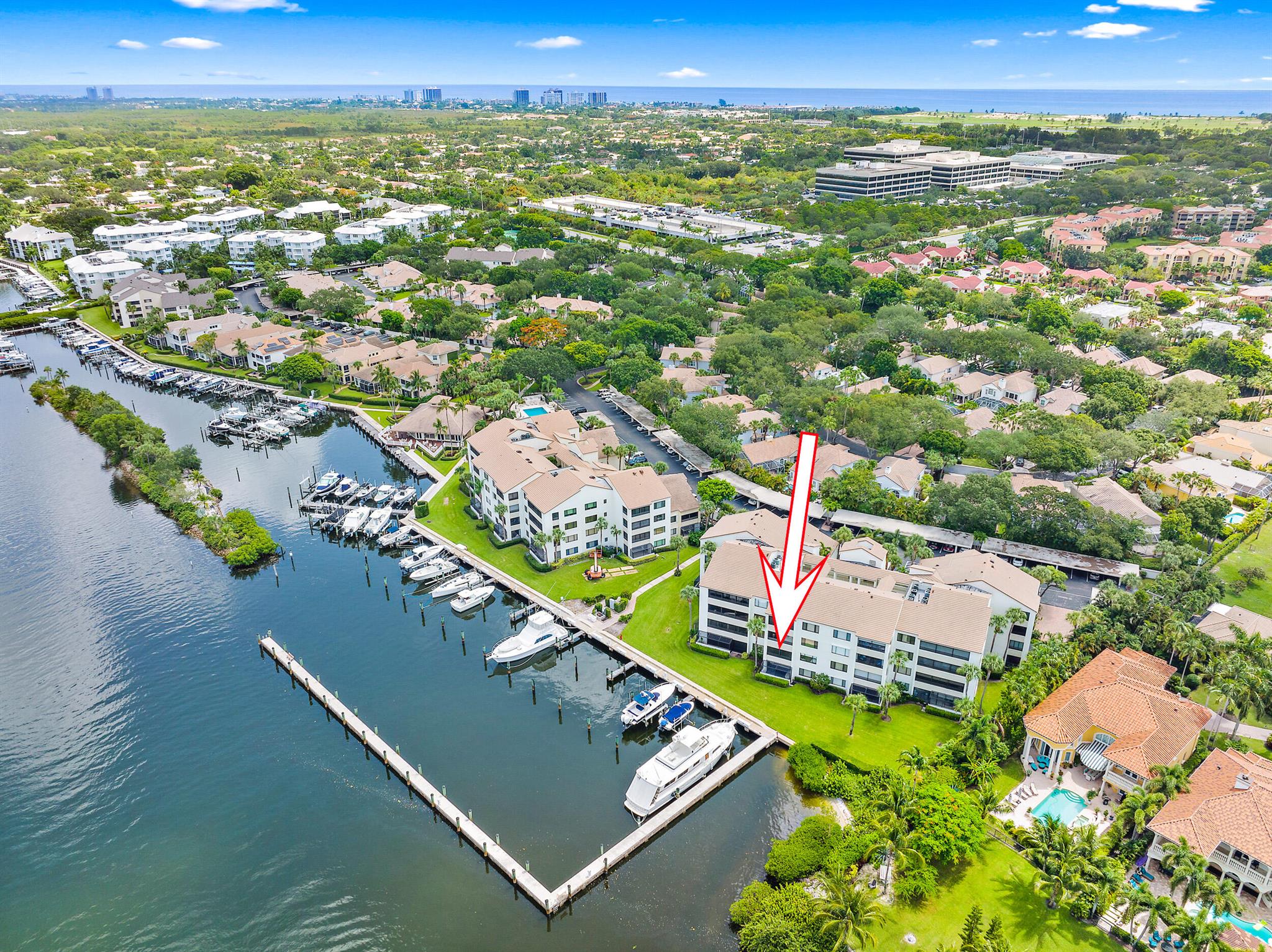 925 Oak Harbour Drive