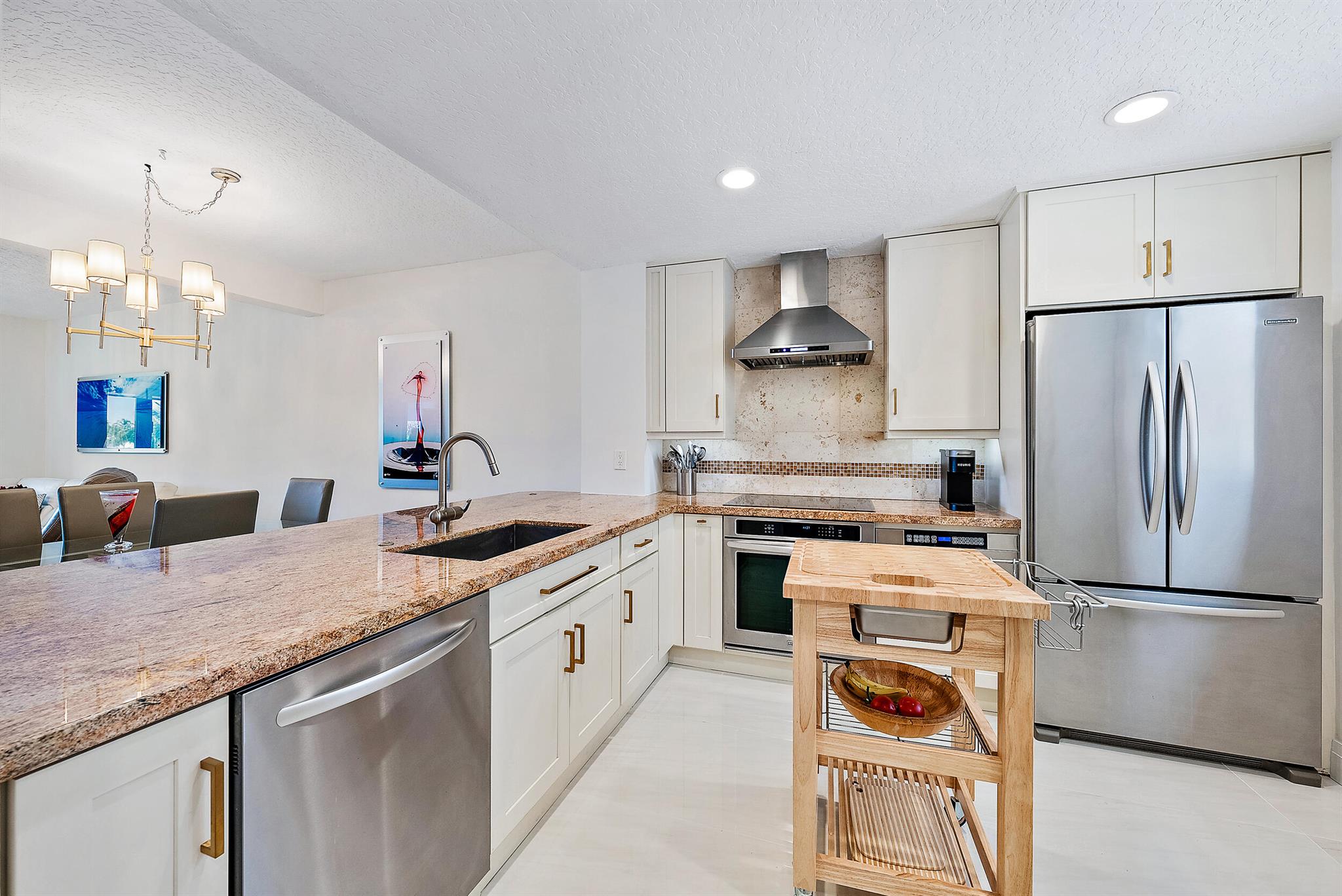 925 Oak Harbour Drive