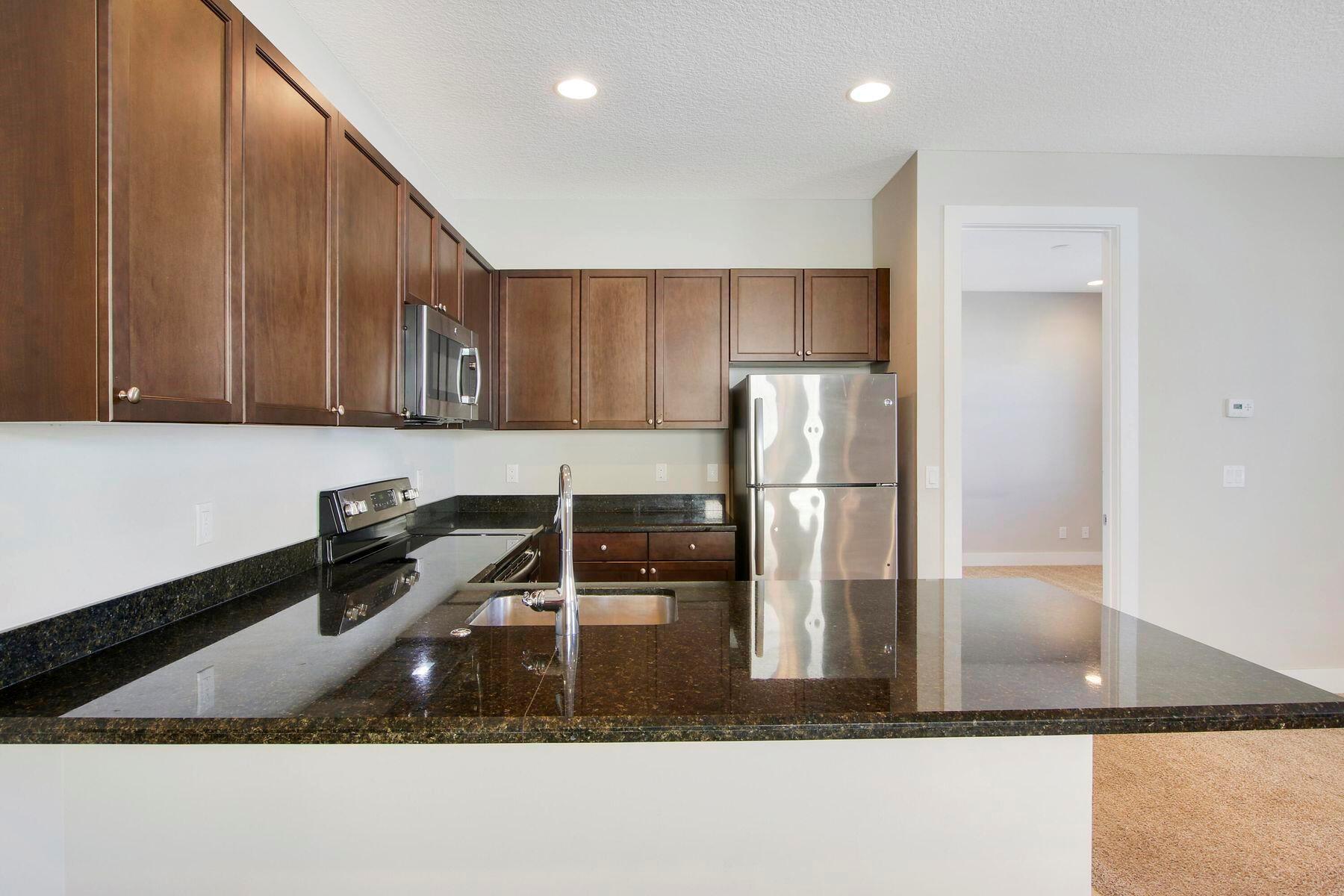 1073 Faulkner Terrace