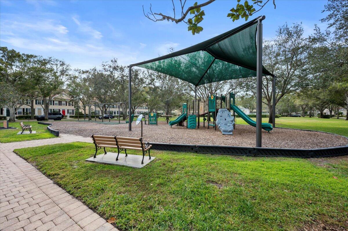336 Jacaranda Drive