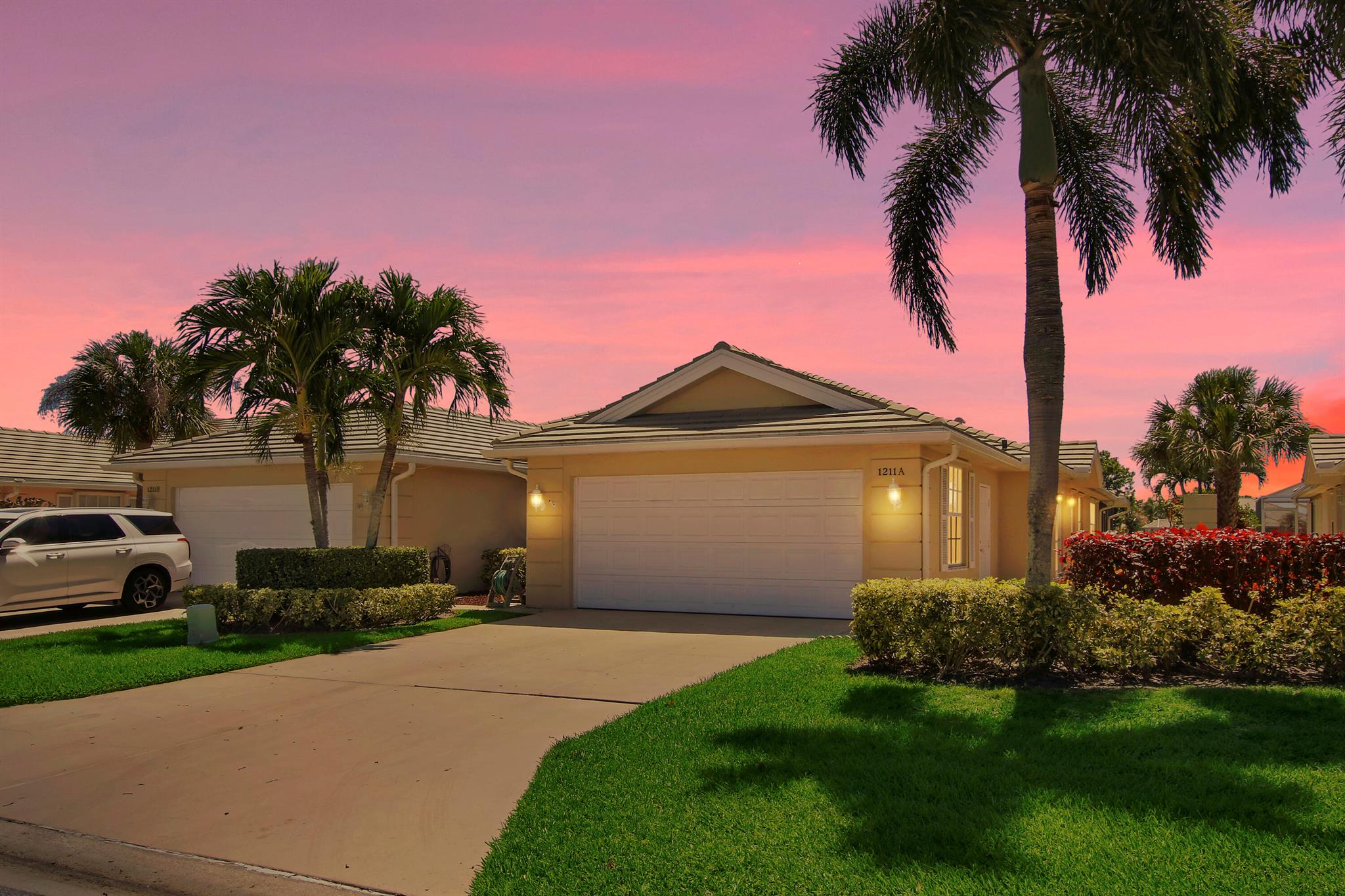1211 NW Bentley Circle A