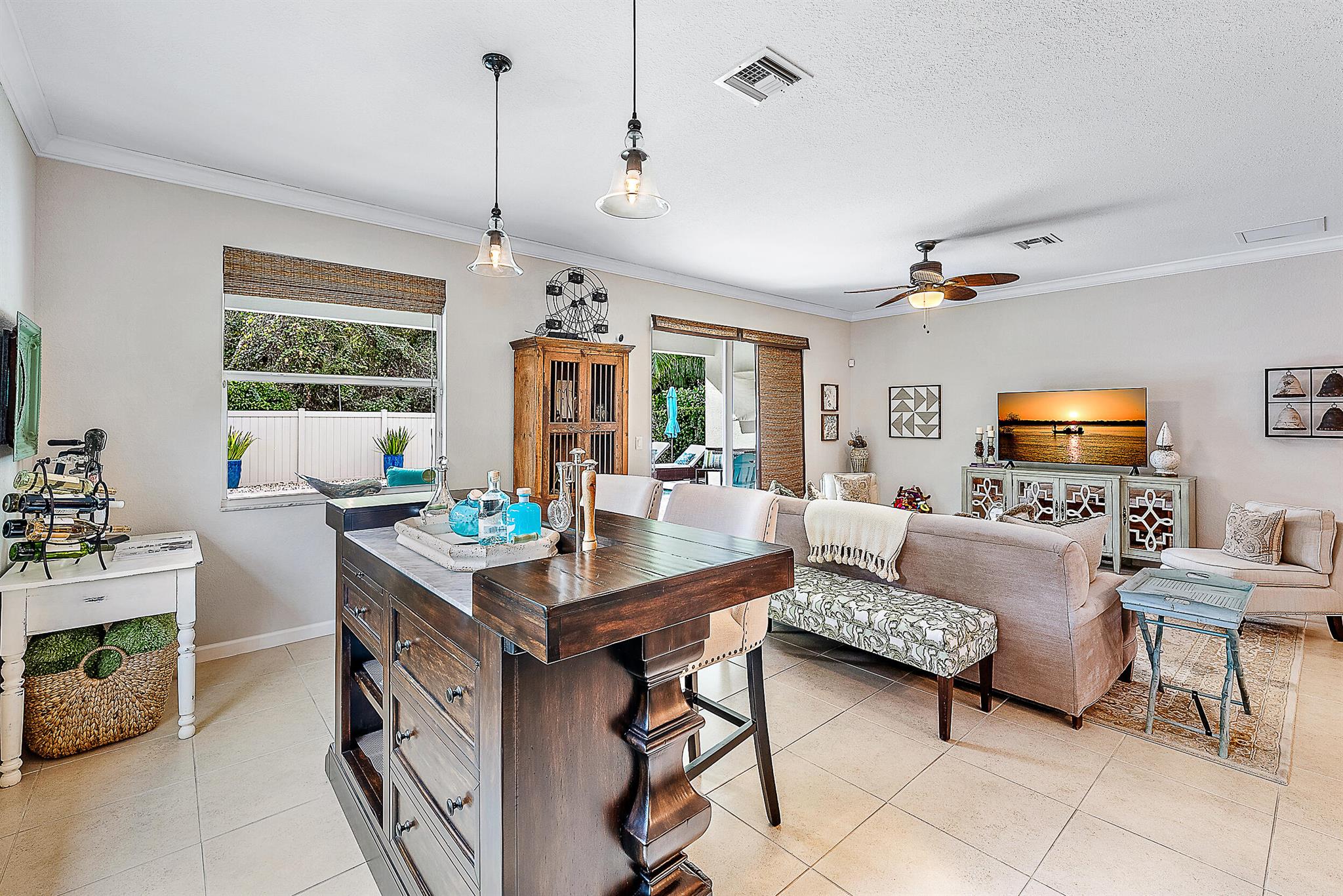 7146 Limestone Cay Road