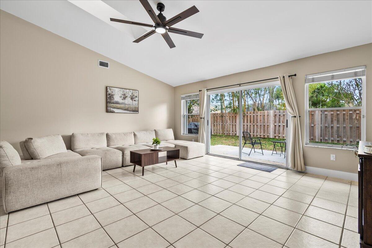 151 Kings Way
