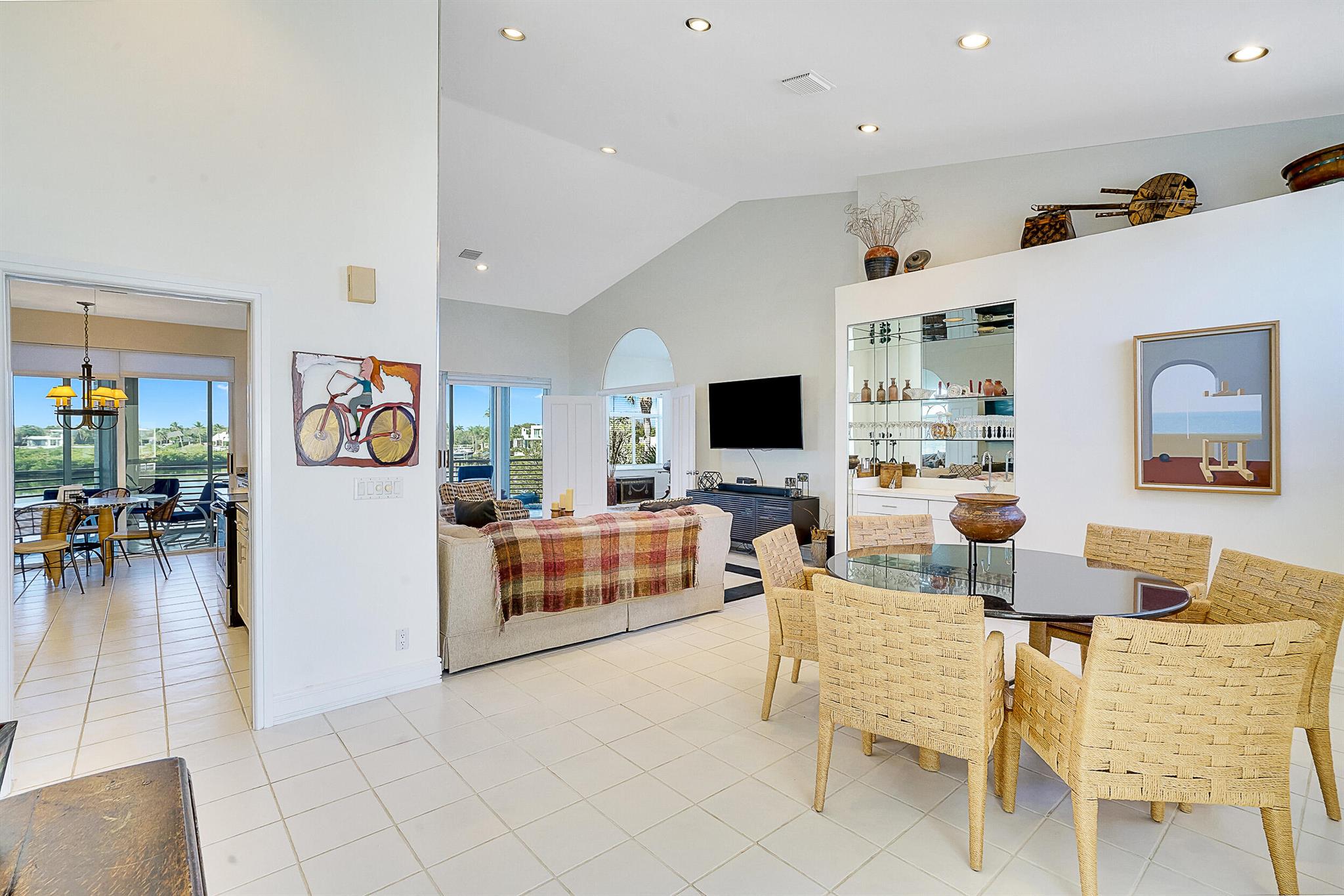 2703 Captains Way