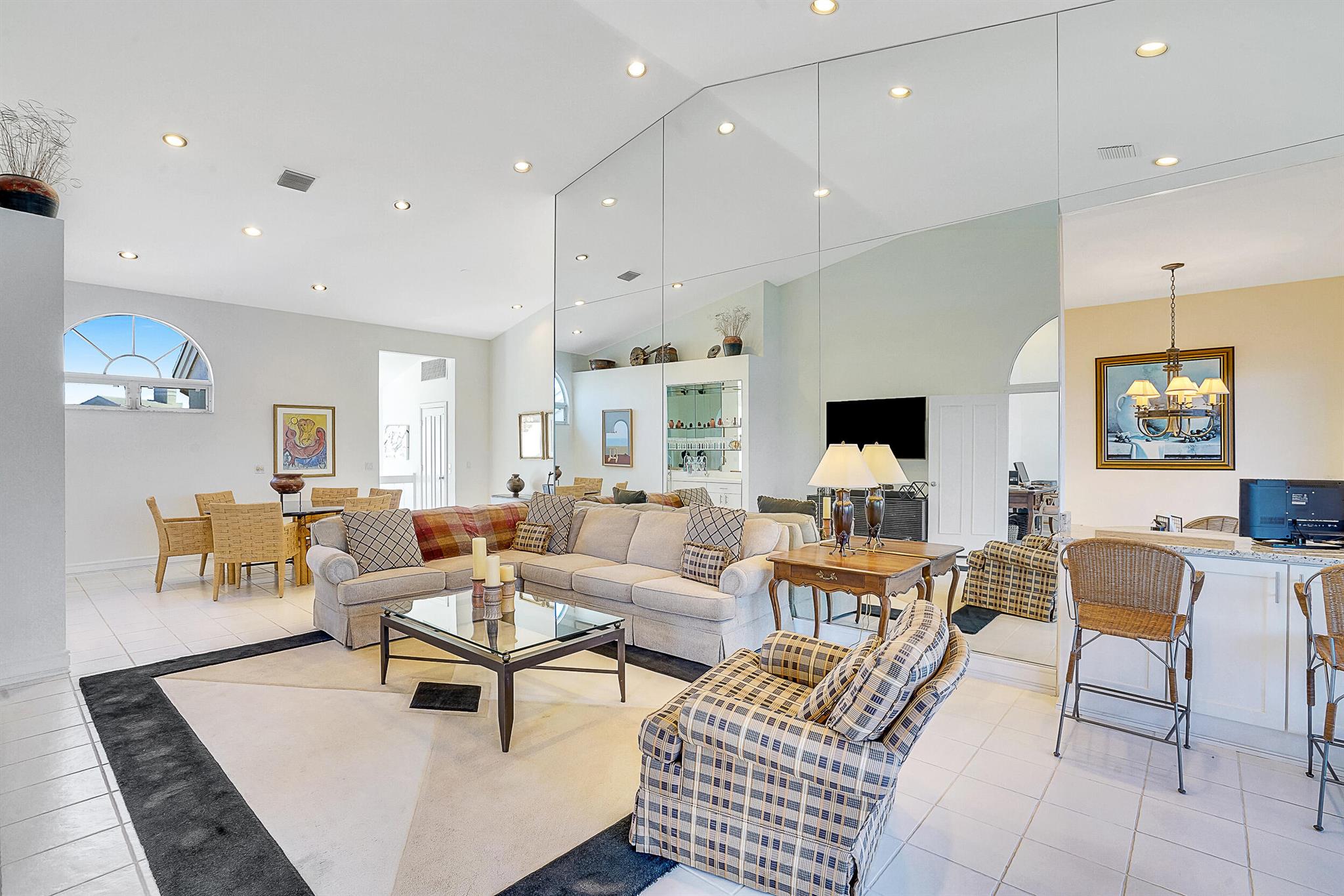 2703 Captains Way