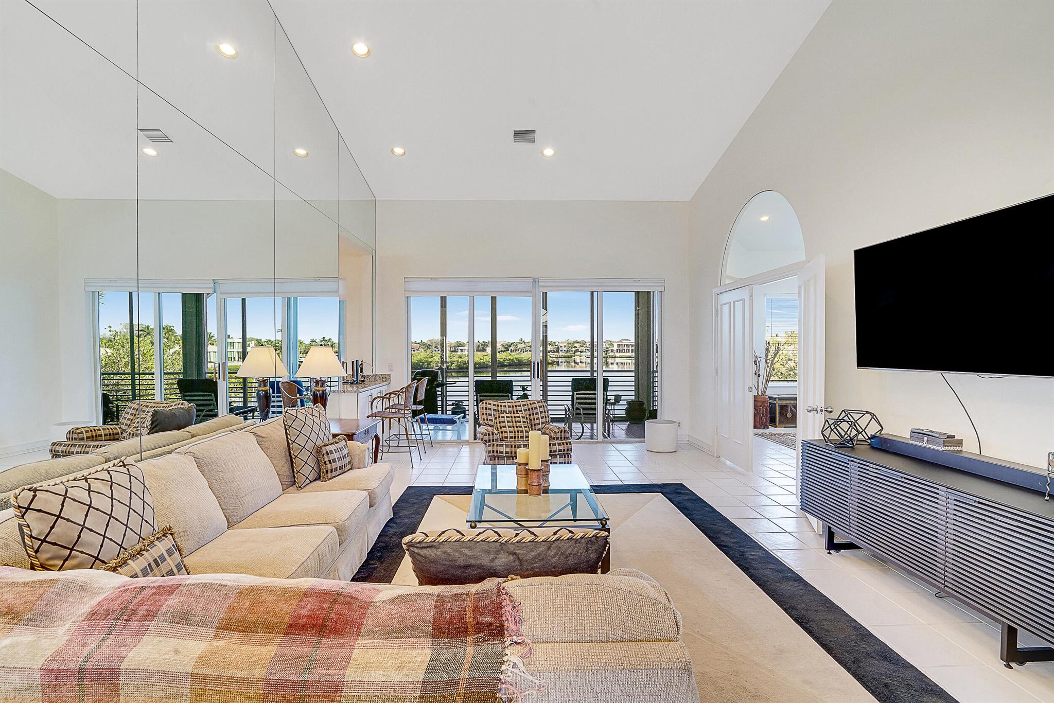 2703 Captains Way