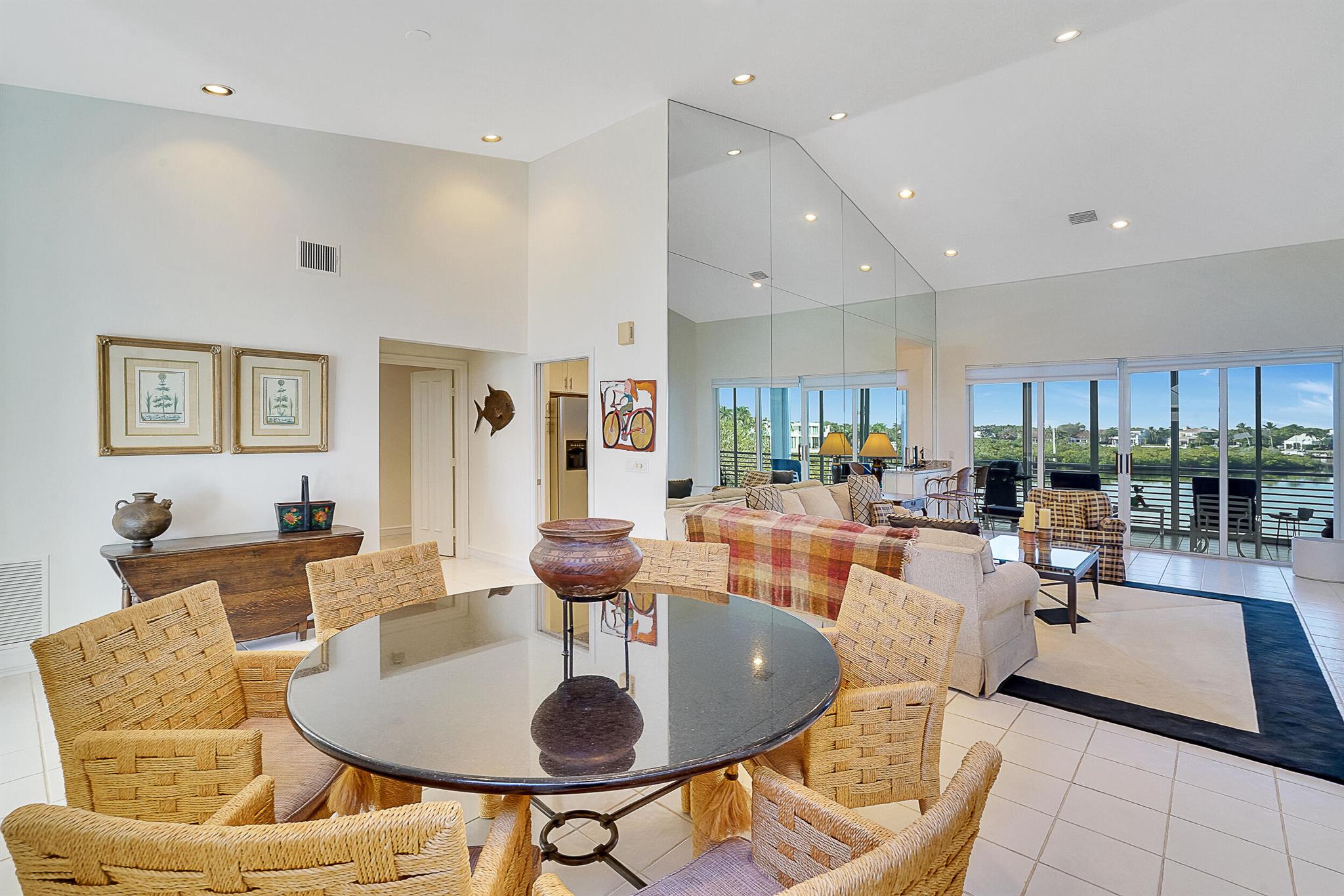 2703 Captains Way