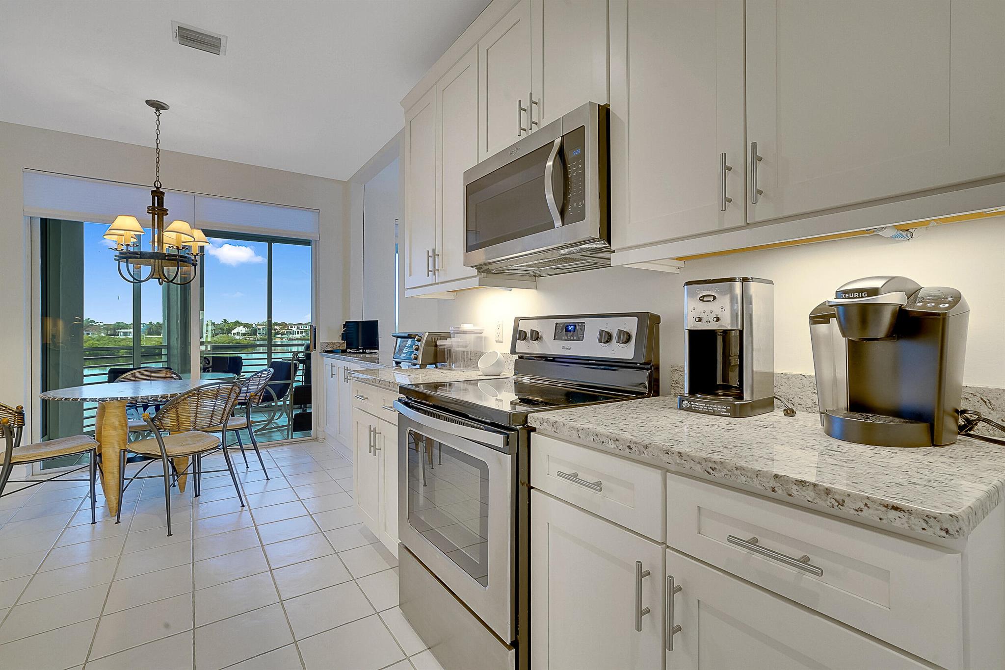2703 Captains Way