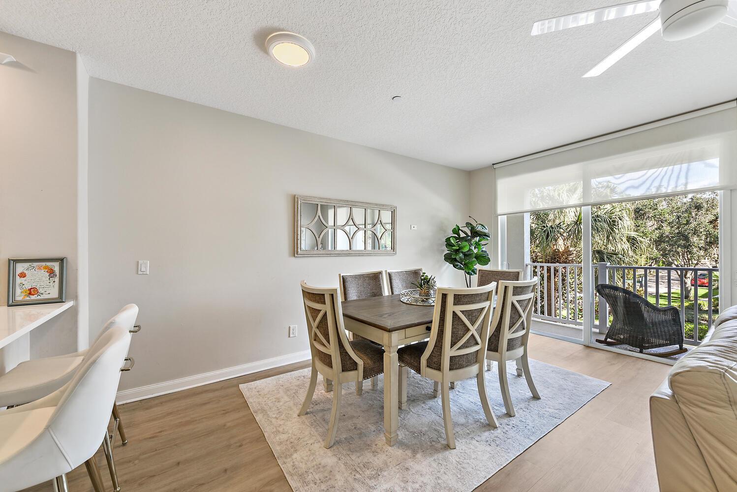 3261 E Community Drive