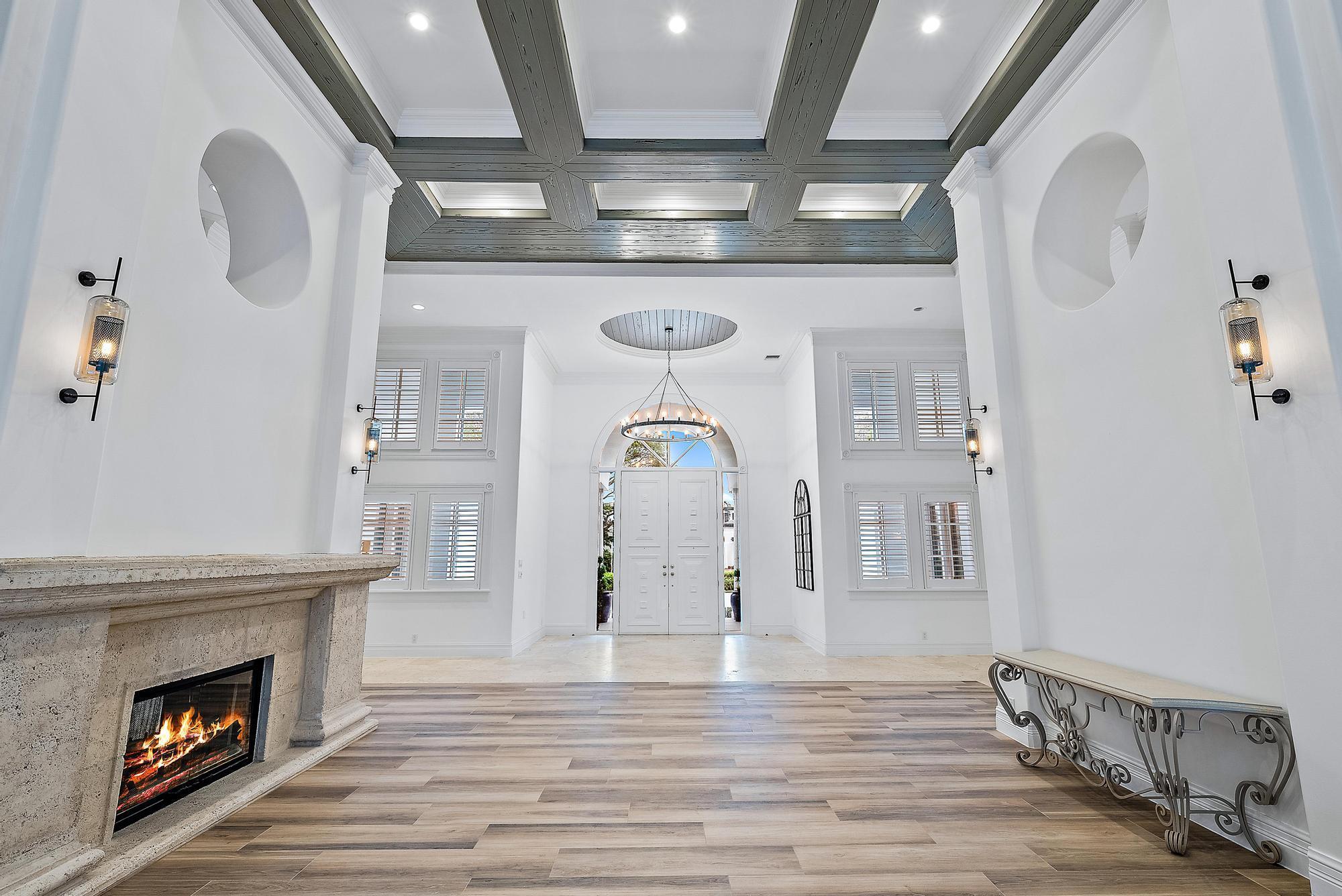 386 Eagle Drive