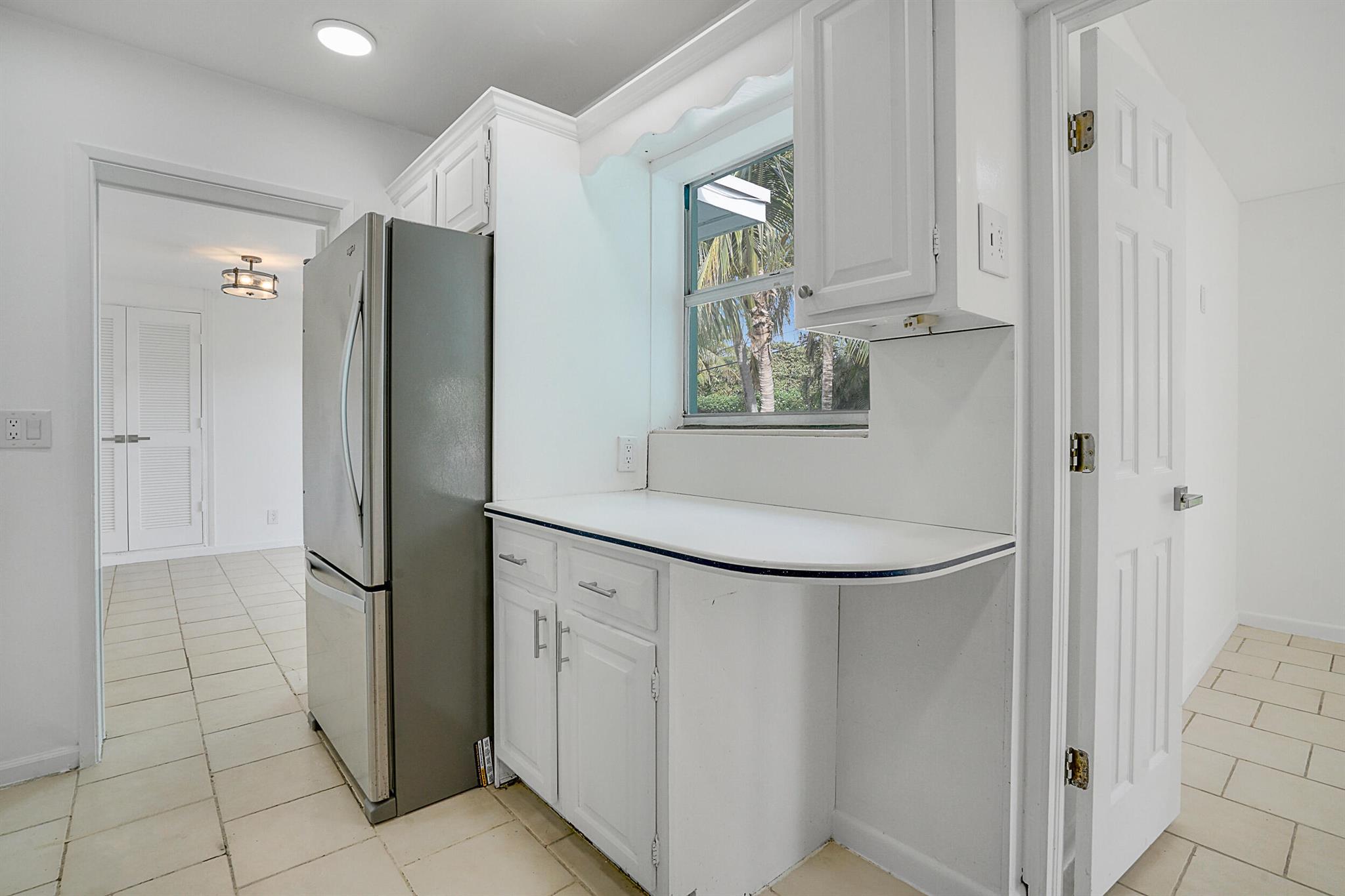 439 Lighthouse Drive