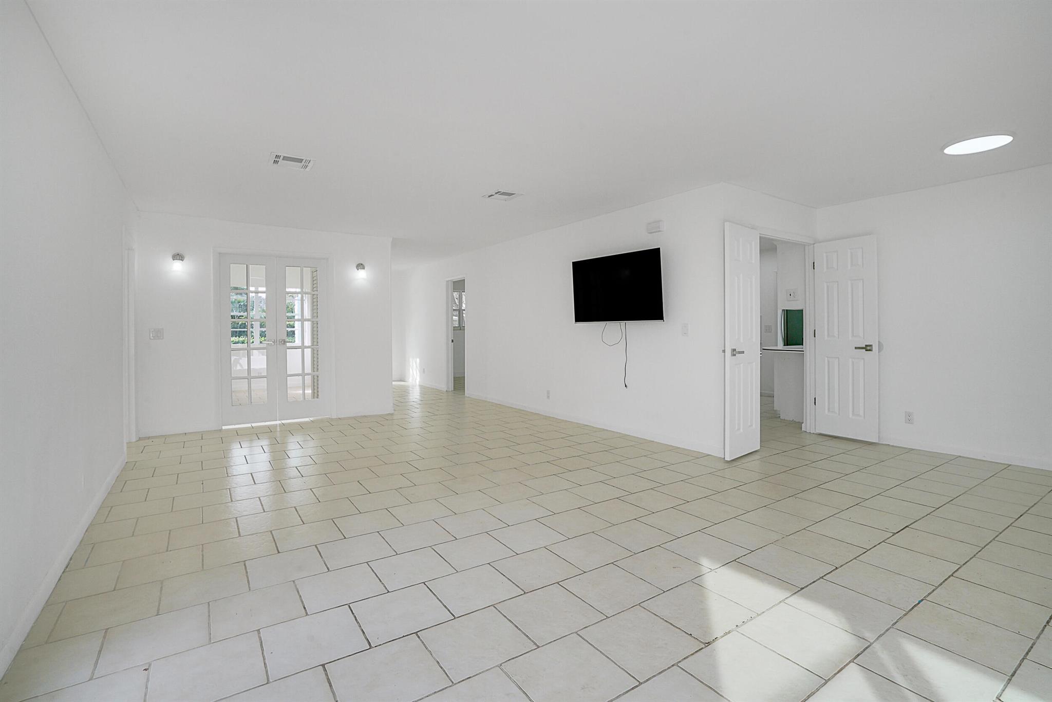 439 Lighthouse Drive