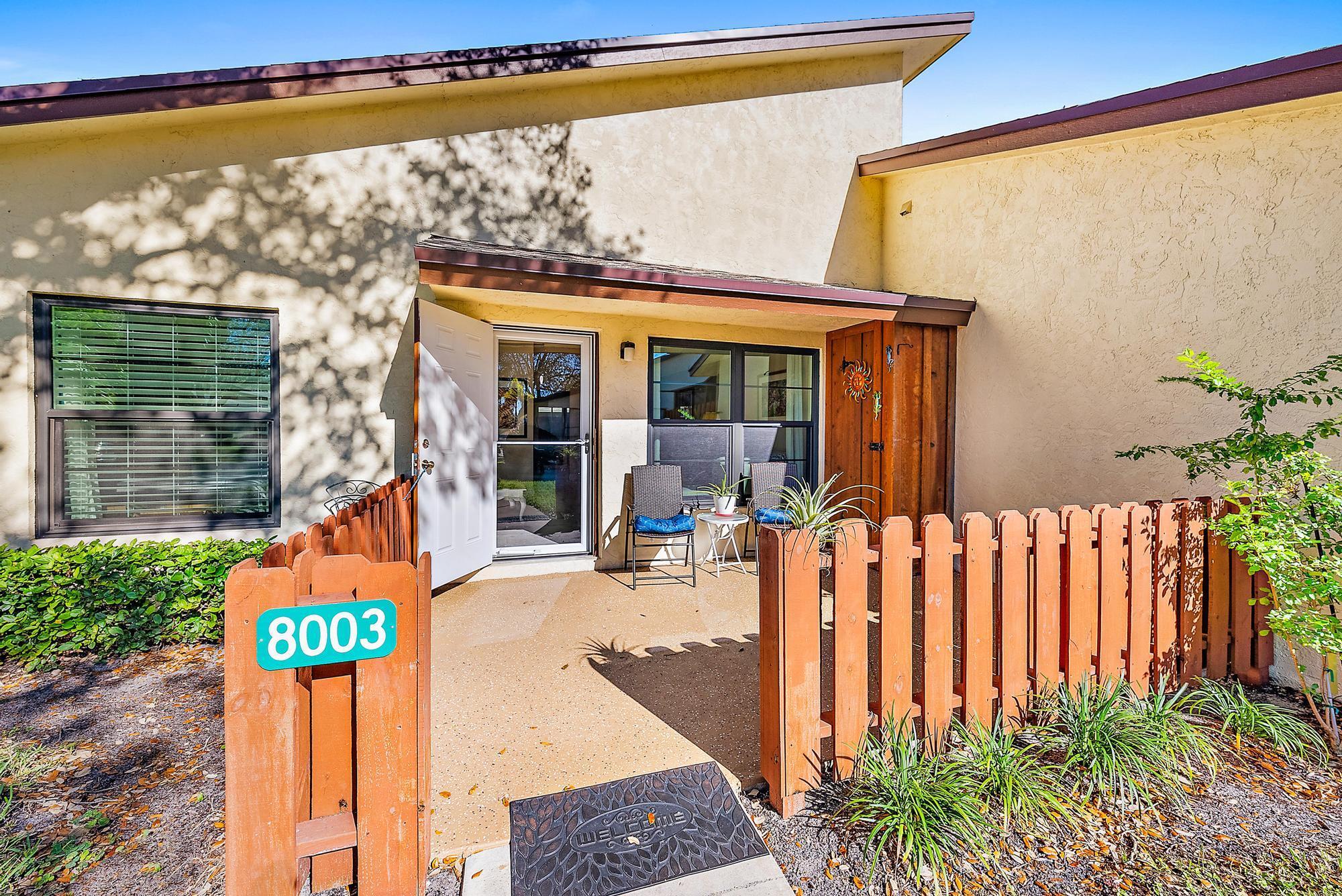 8003 SE Villa Circle